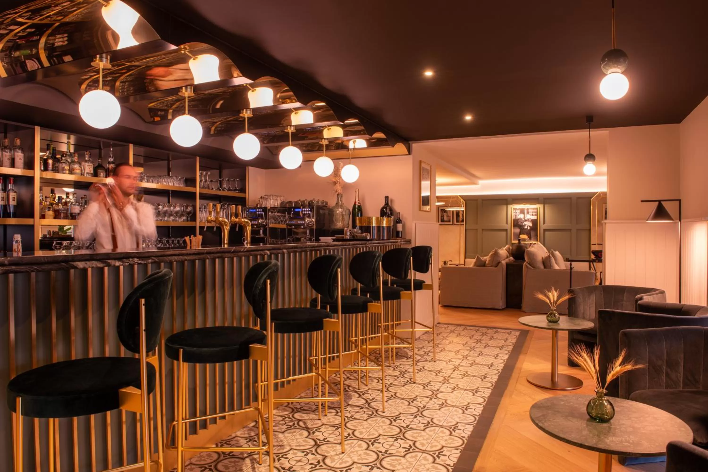 Lounge or bar in Le Celtique & Spa