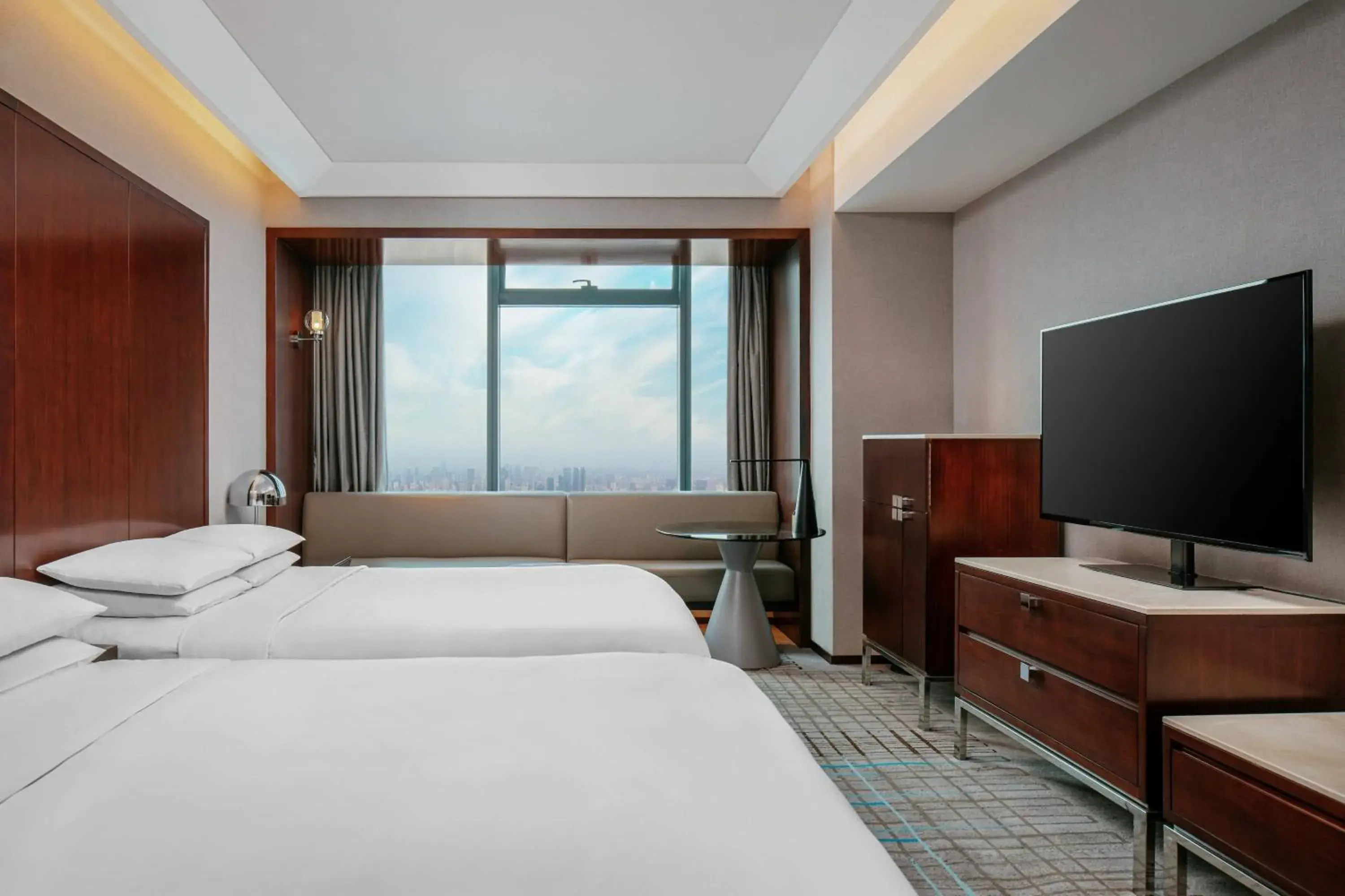 Photo of the whole room in Renaissance Shanghai Zhongshan Park Hotel