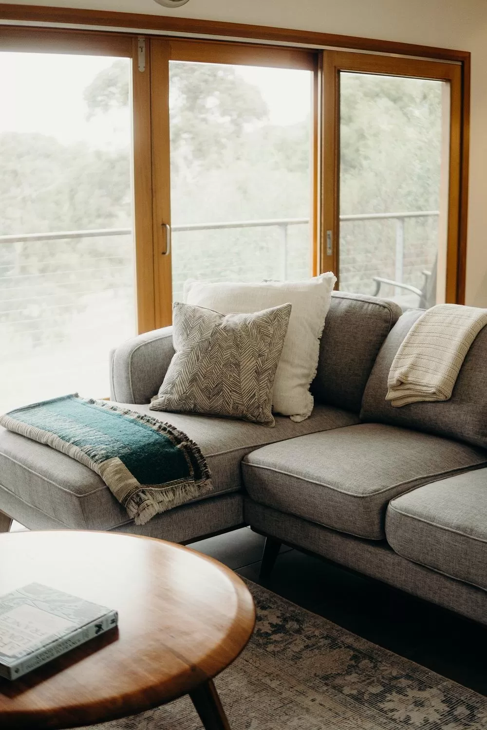 Living room in Seascape Retreat
