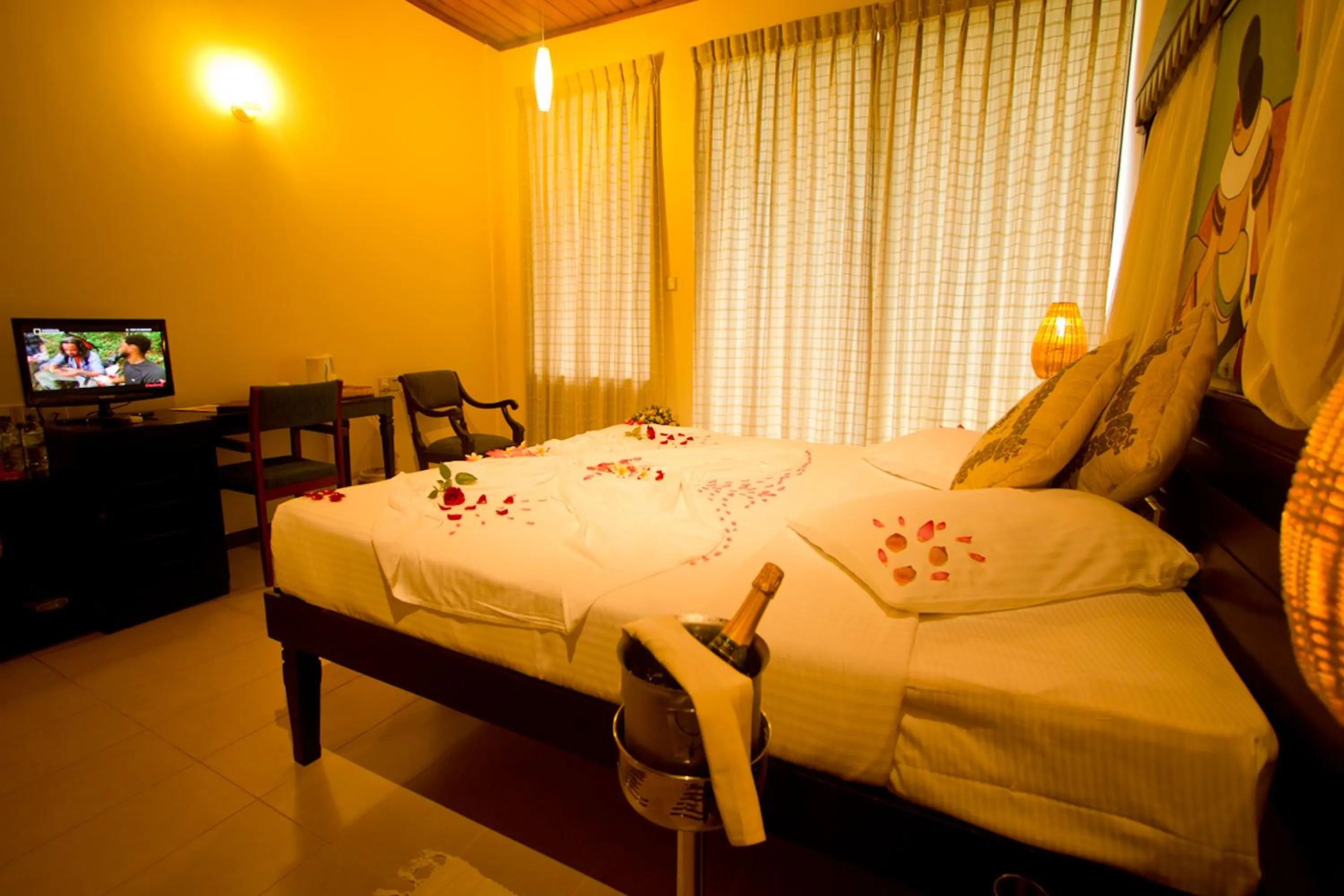 Photo of the whole room in Randholee Resort & Spa