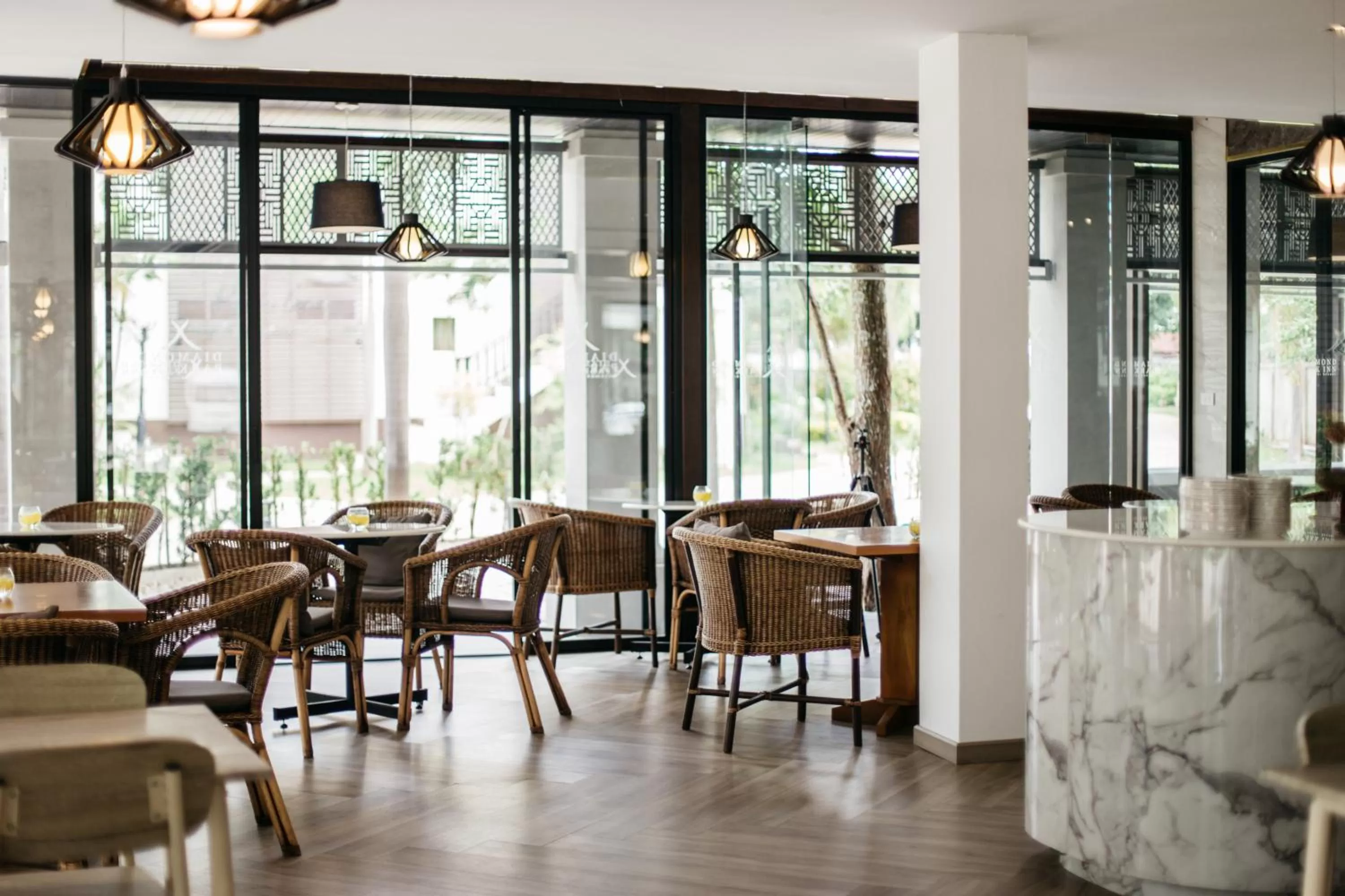 Restaurant/places to eat in Diamond Park Inn Chiangrai & Resort