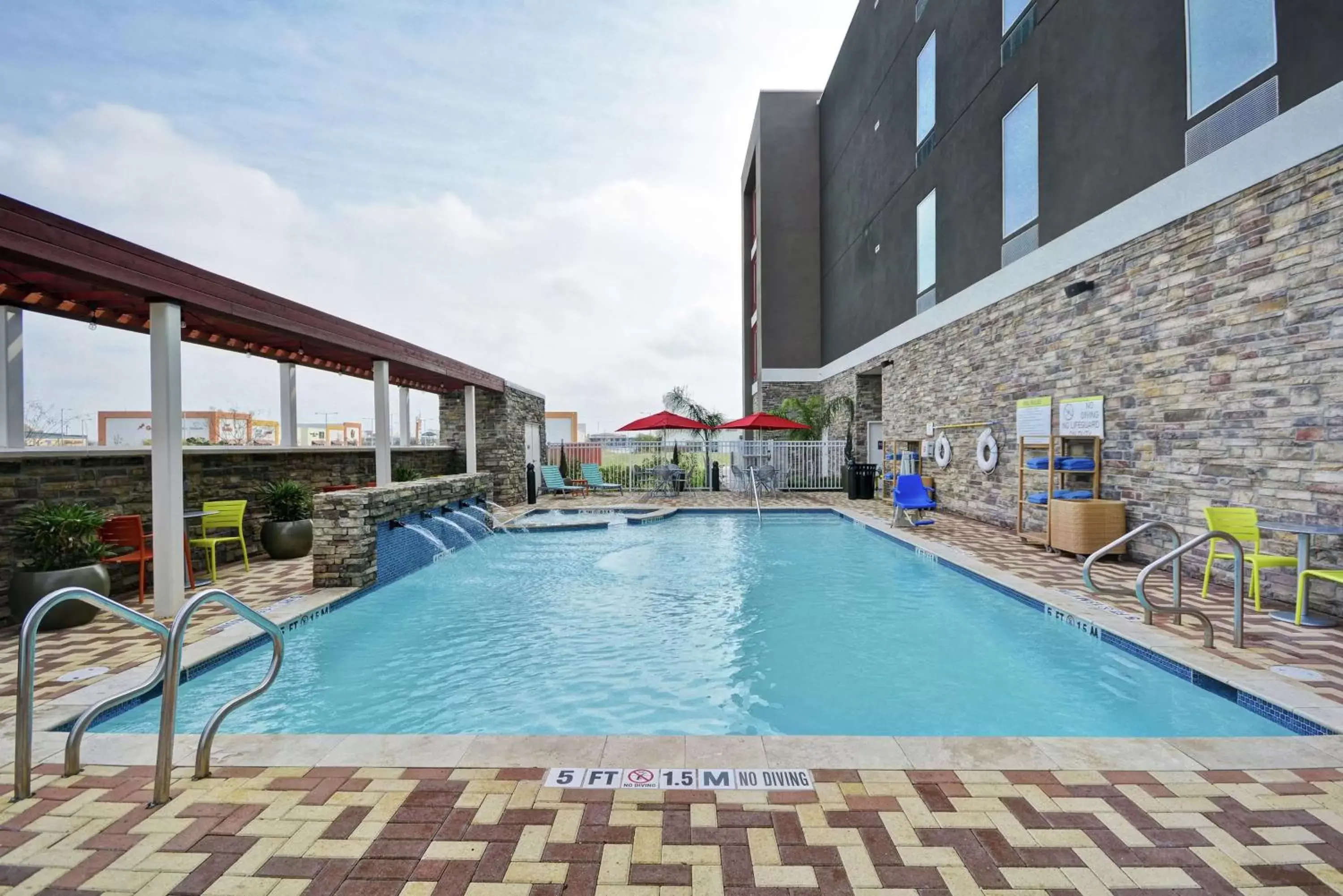 Pool view, Swimming Pool in Home2 Suites by Hilton Brownsville