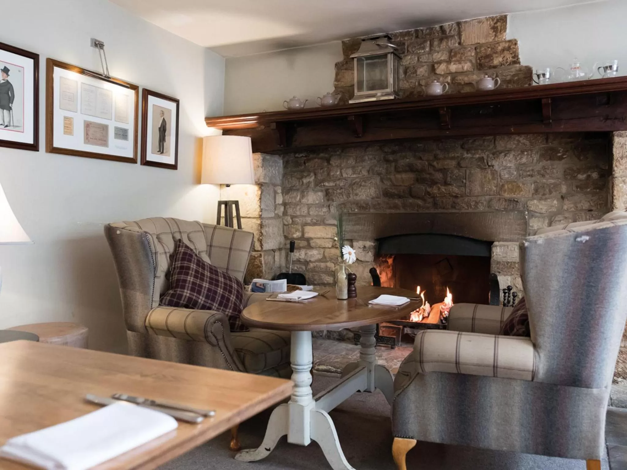 Seating area in The Fleece at Cirencester