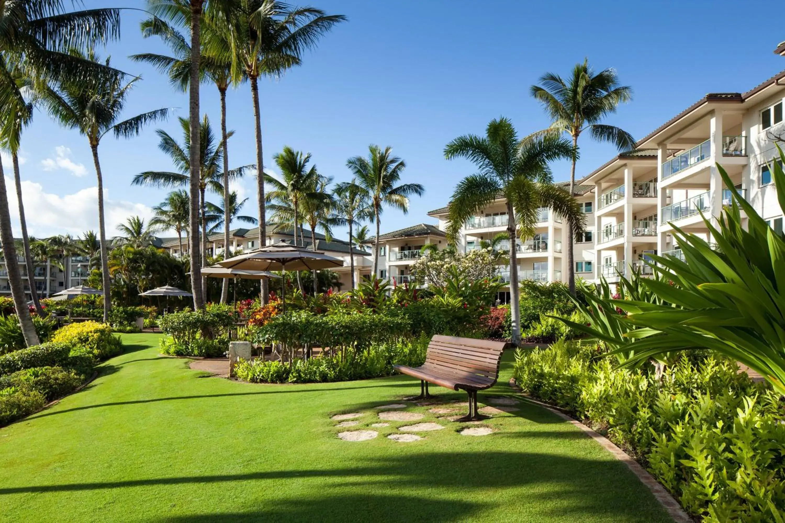 Property building, Garden in Marriott's Kauai Lagoons - Kalanipu'u