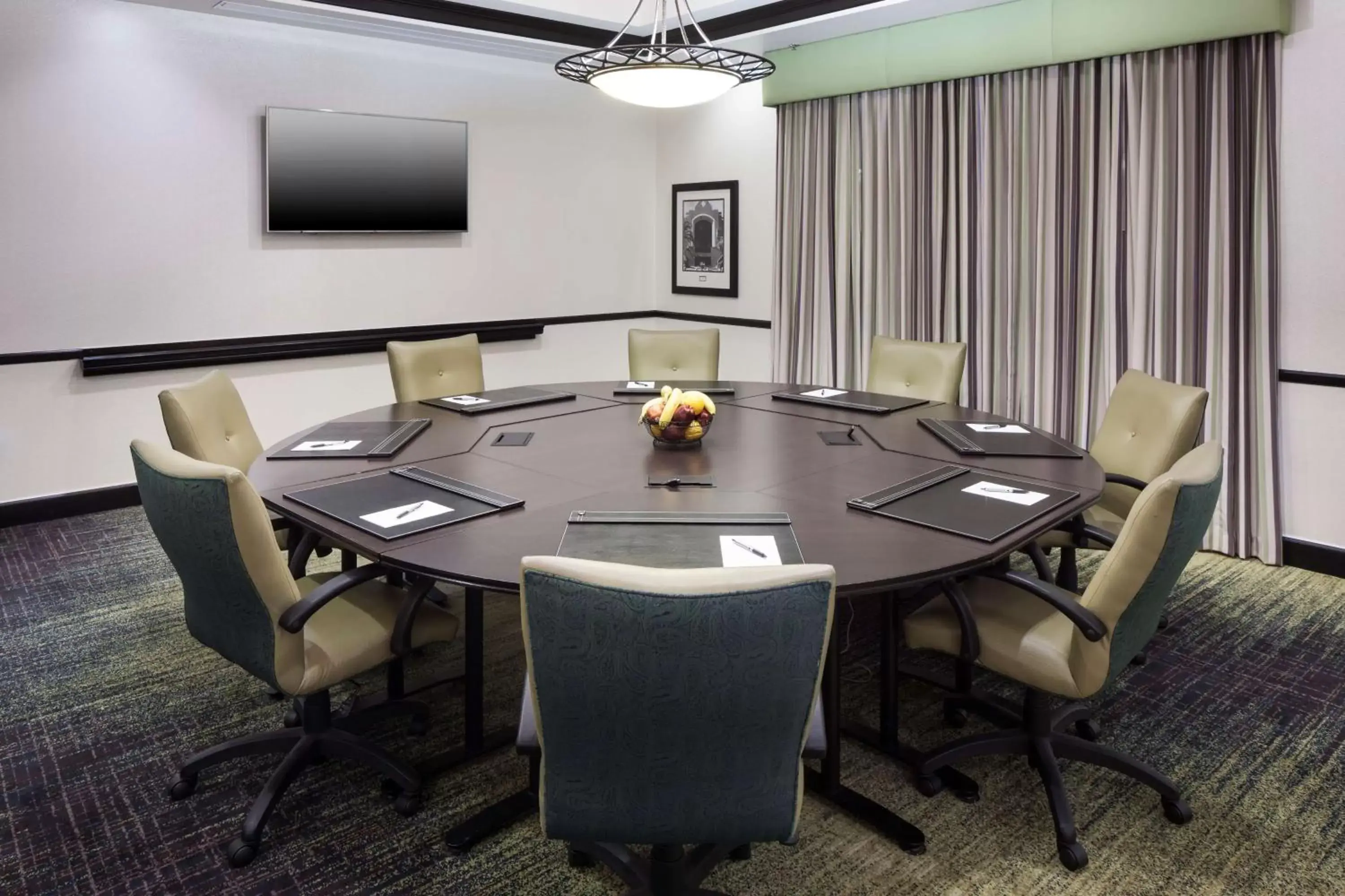 Meeting/conference room in Hampton Inn & Suites Gainesville Downtown