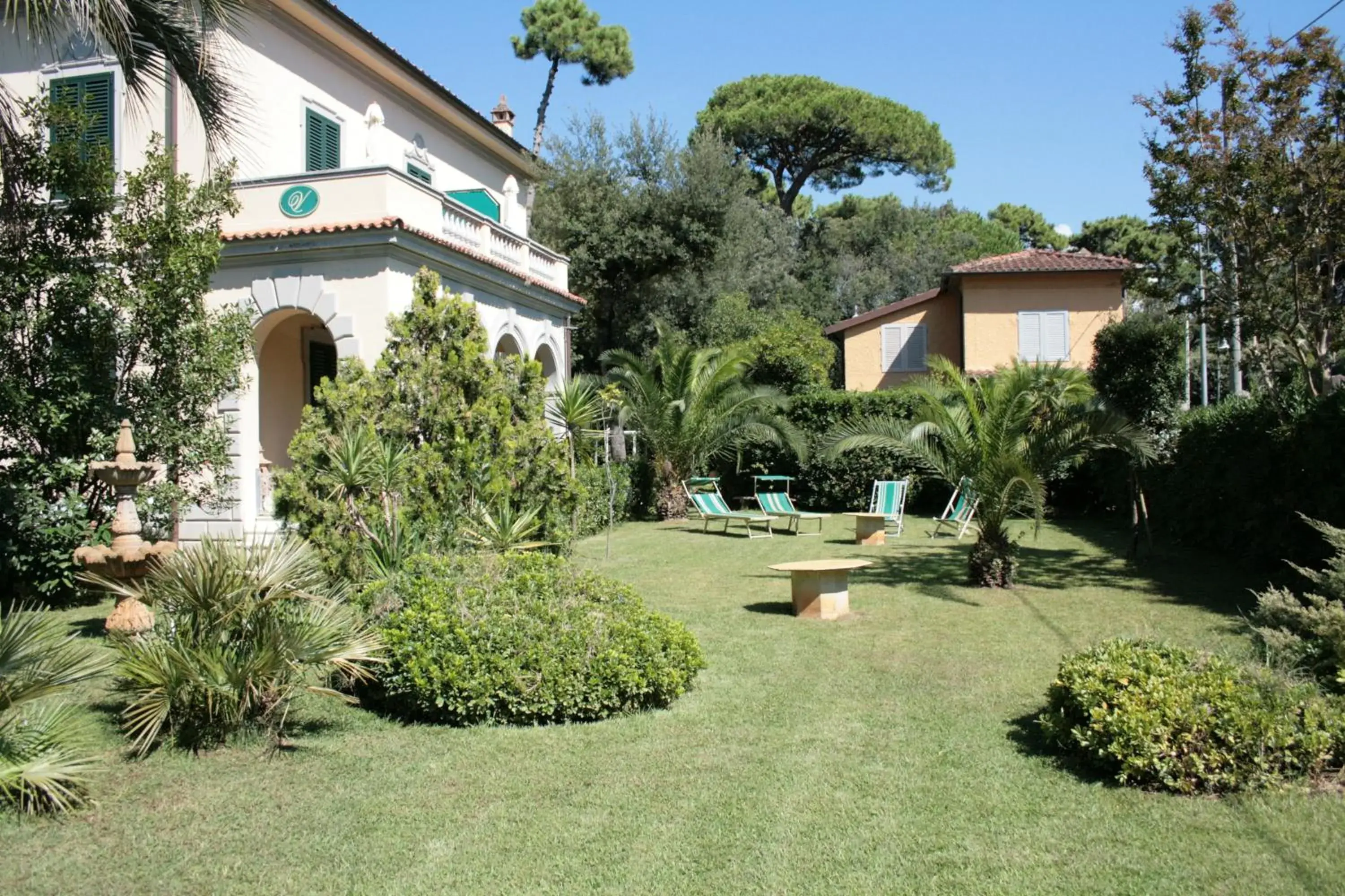 Facade/entrance, Property Building in Hotel Verdemare