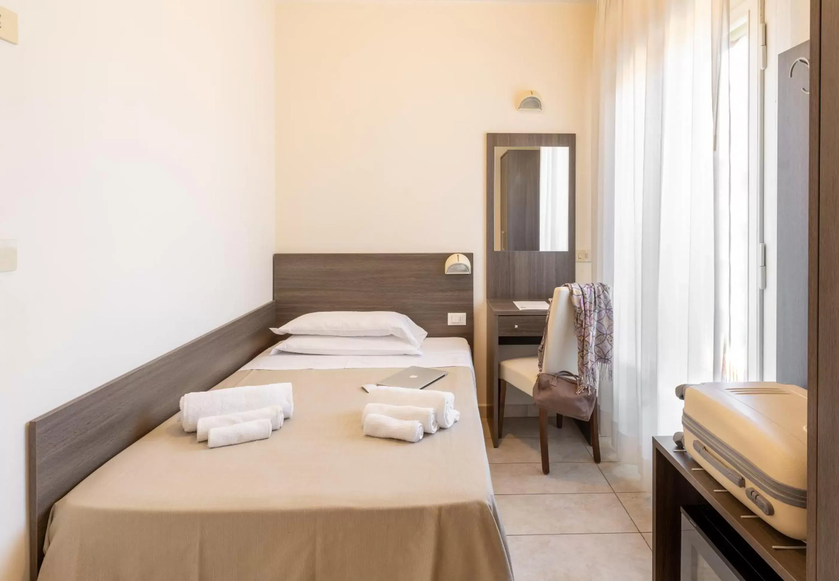 Bedroom, Bed in Hotel Edelweiss Riccione