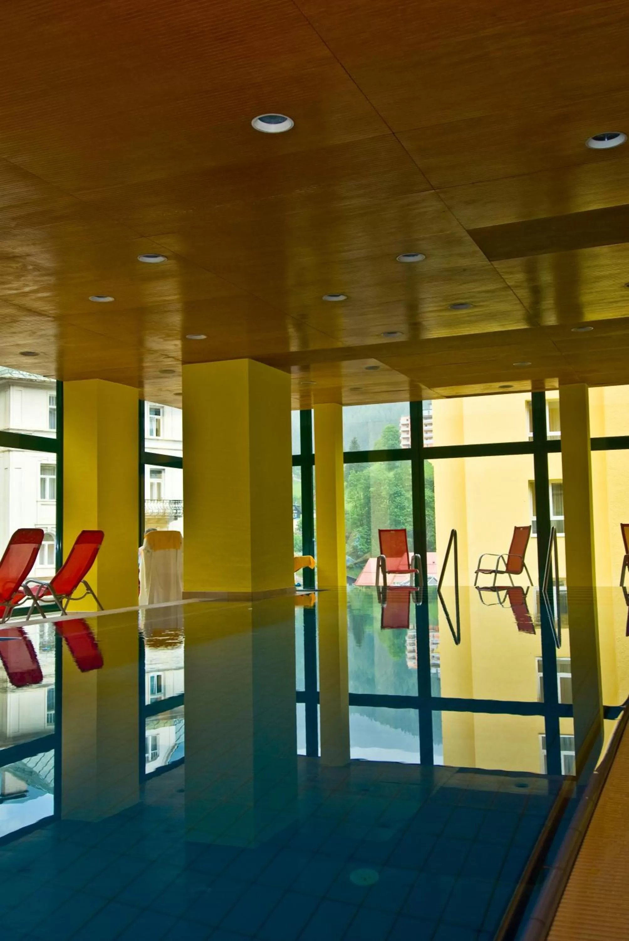 Swimming pool in Thermal Resort Hotel Elisabethpark