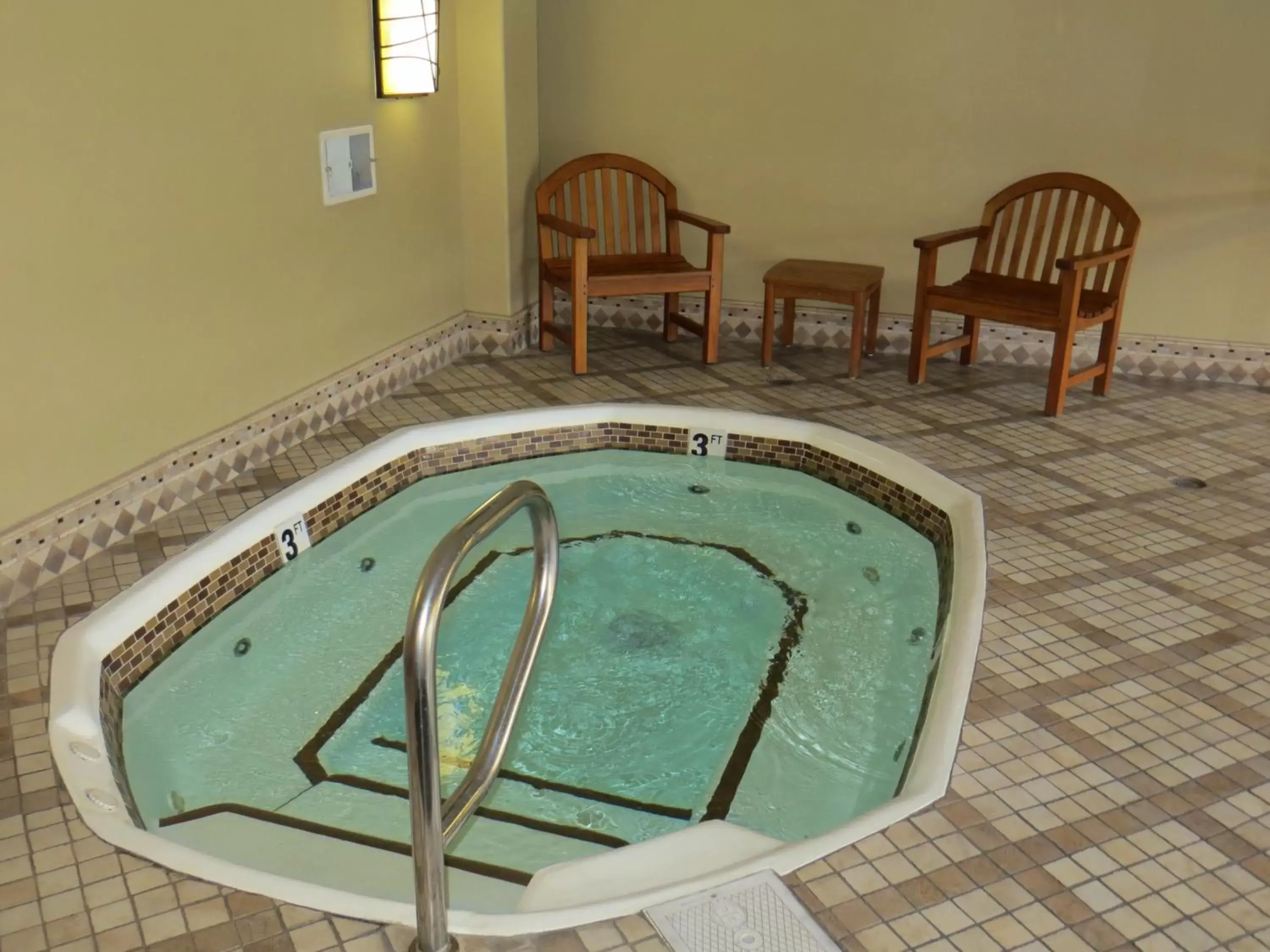 Sauna, Swimming Pool in Jockey Resort Suites Center Strip