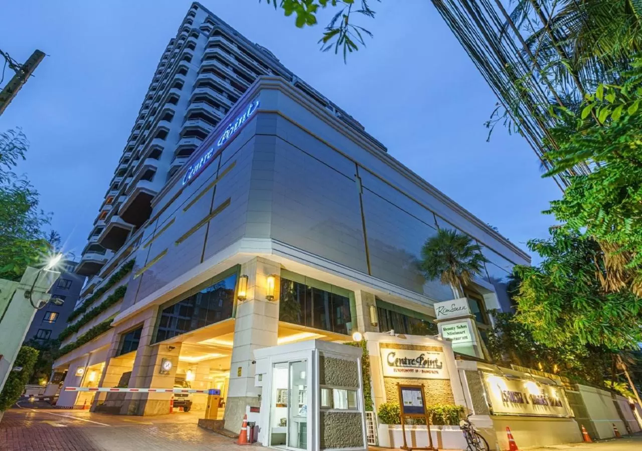 Property building in Centre Point Sukhumvit 10