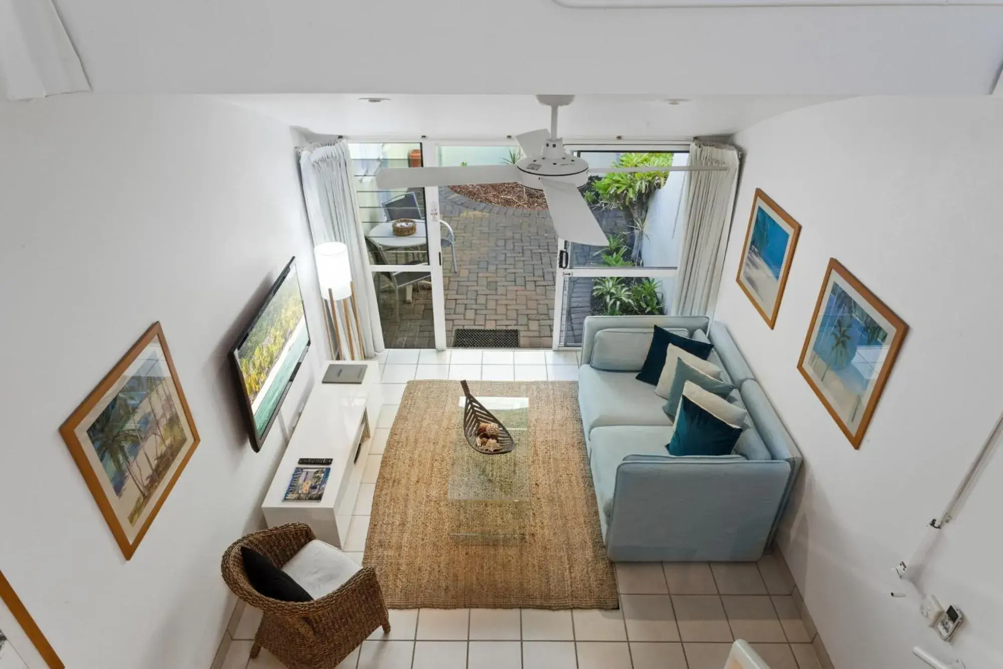 Living room, Seating Area in Caribbean Noosa