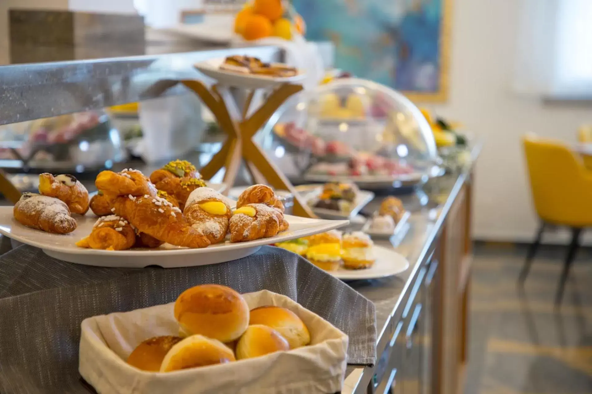 Breakfast in Principe Alogna Hotel & SPA