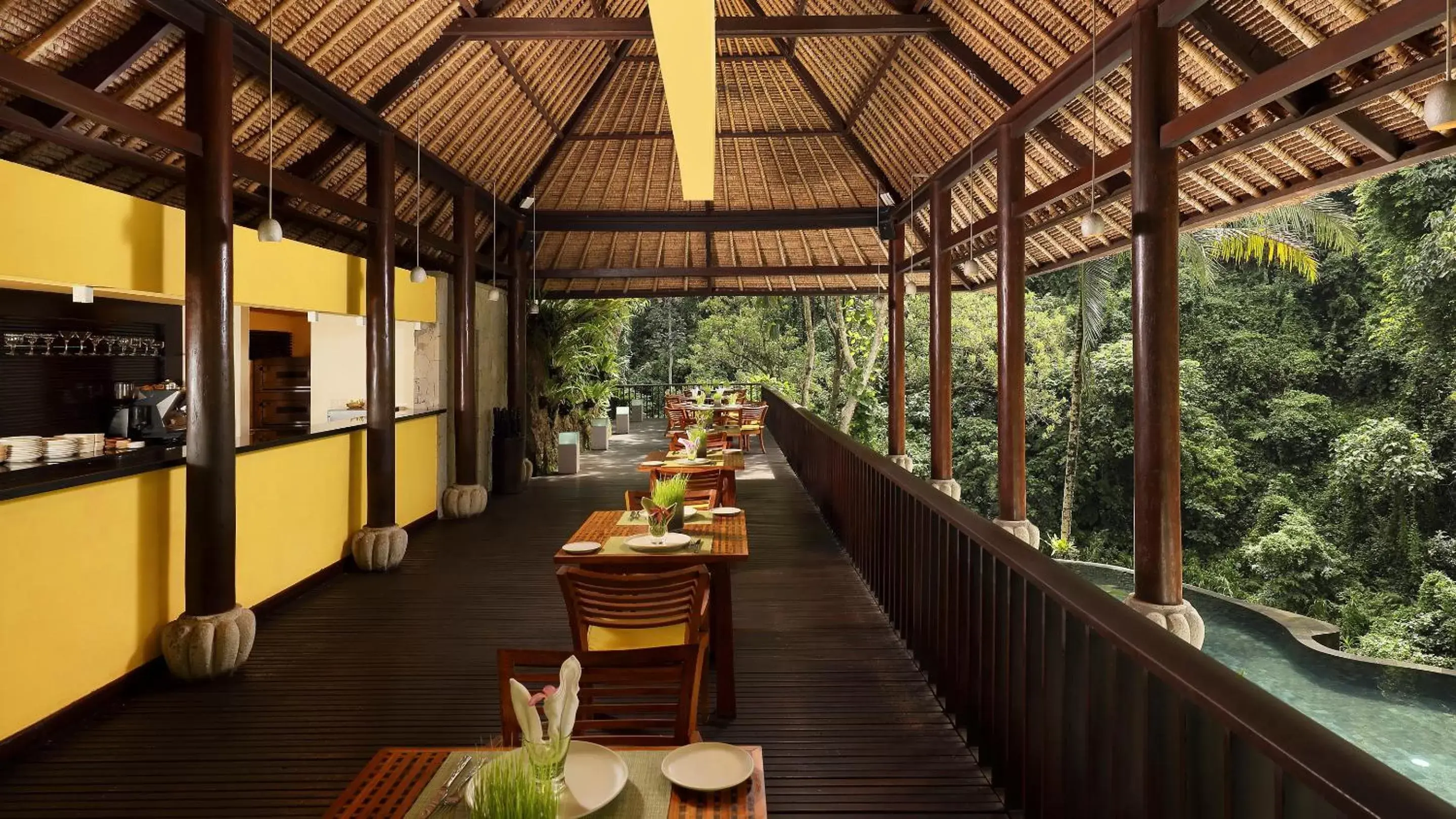 Restaurant/places to eat in Maya Ubud Resort & Spa