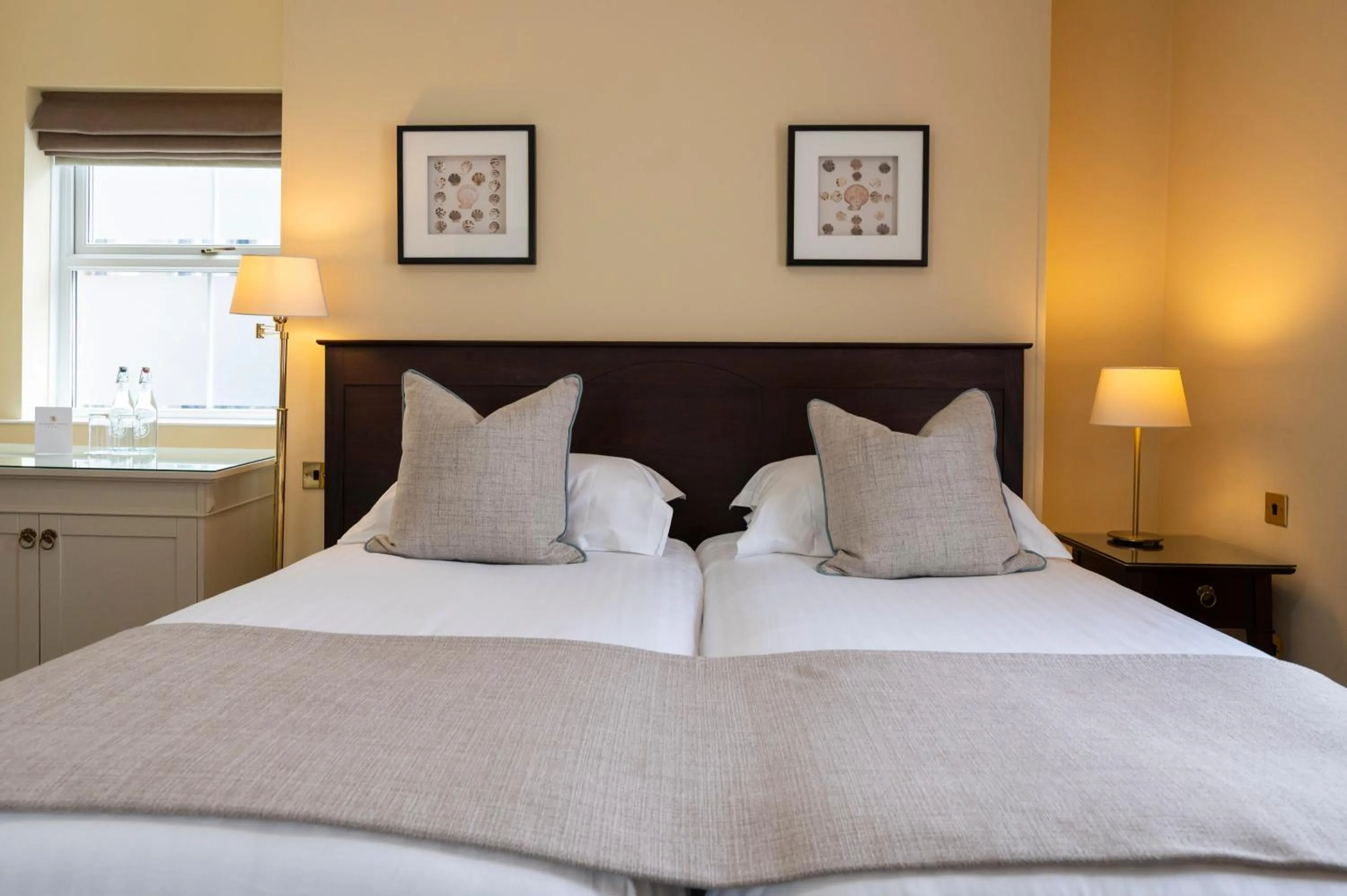 Bed in St George's Hotel - Llandudno