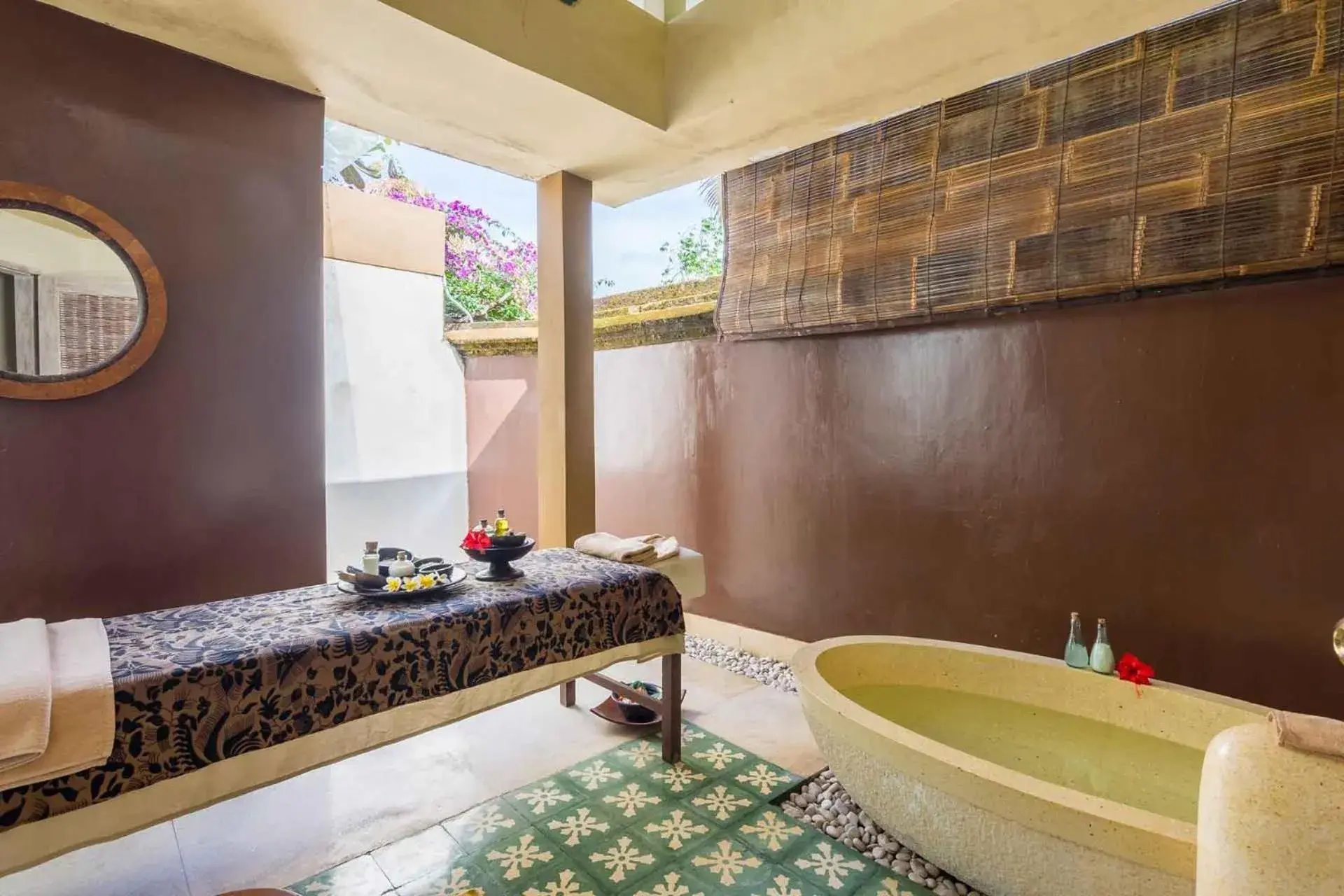 Bed, Bathroom in Visakha Sanur