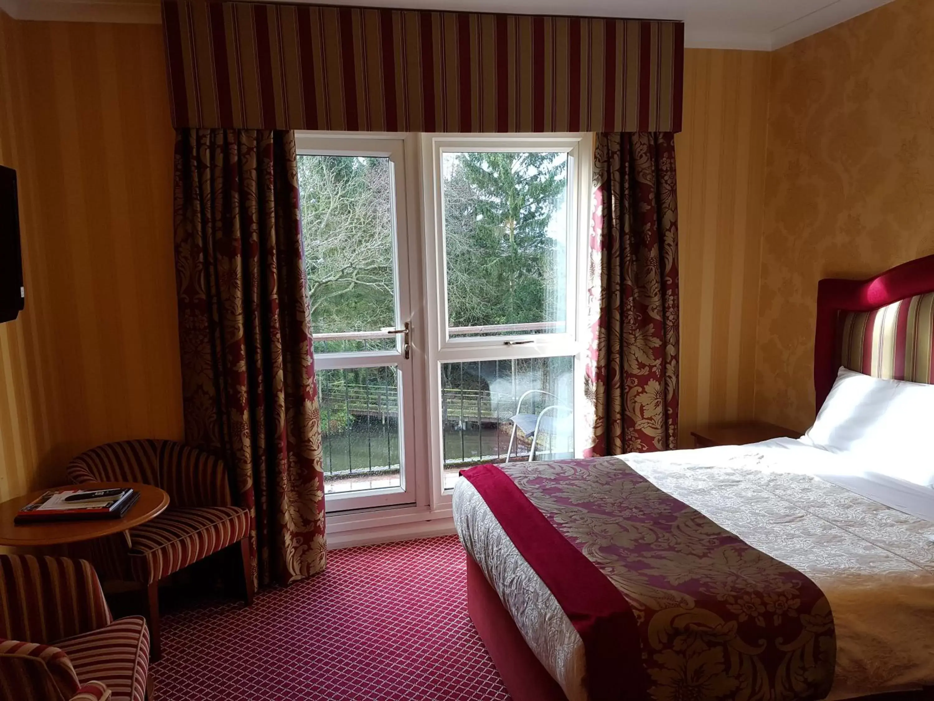 Bedroom, Bed in Buckatree Hall Hotel