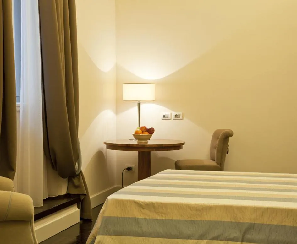 Photo of the whole room, Bed in Hotel Patria