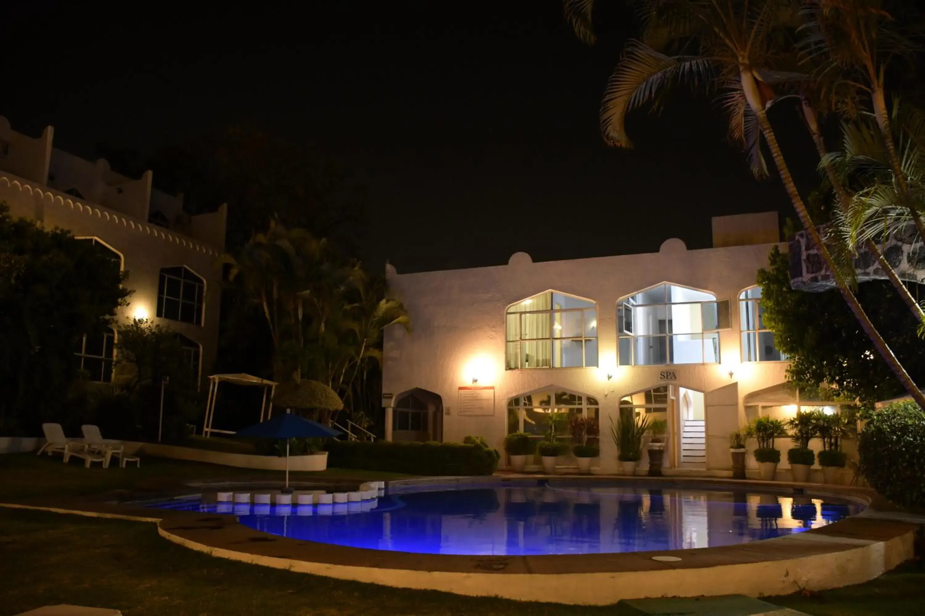 Night, Property Building in Villa Bejar Cuernavaca