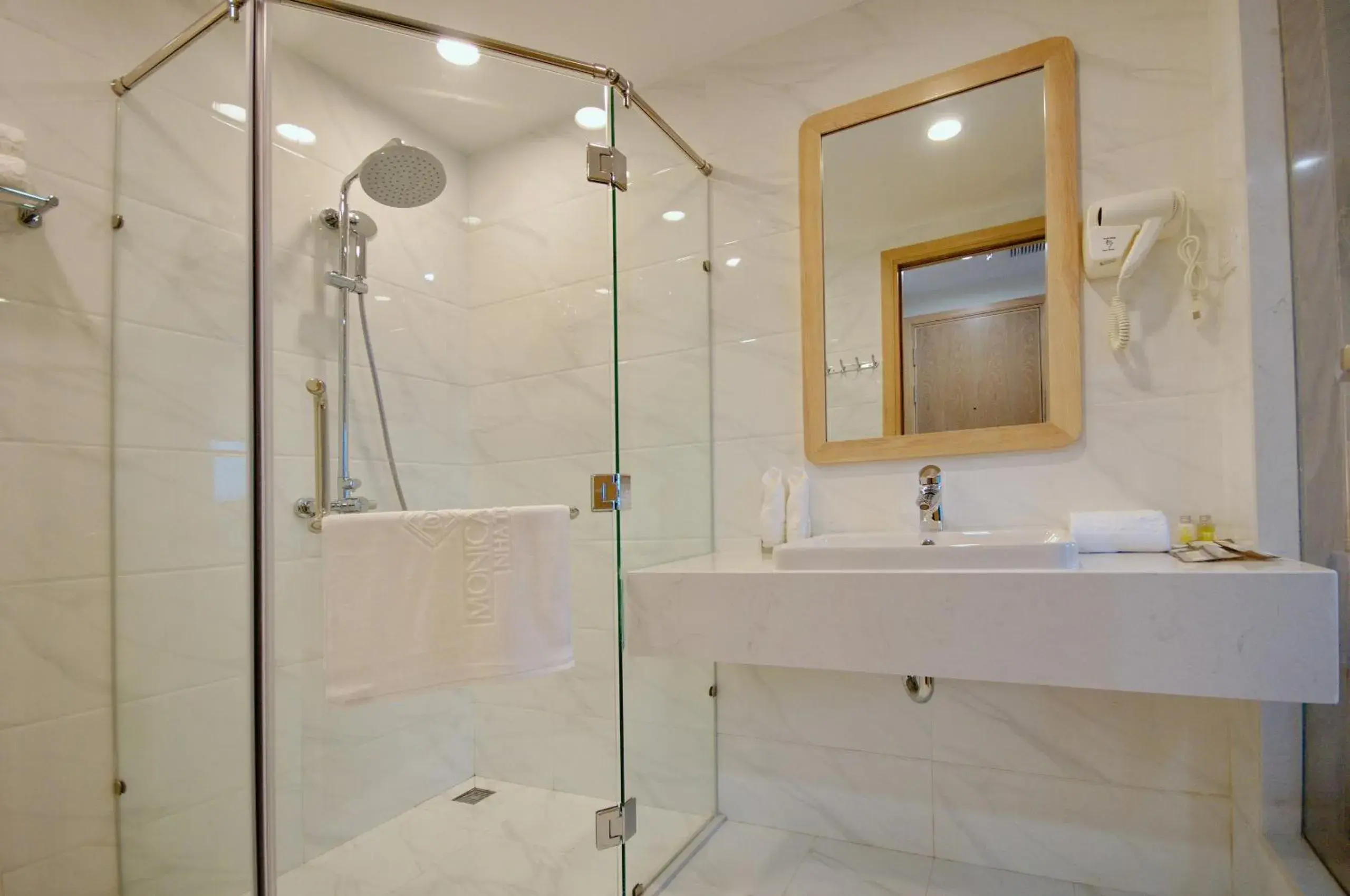 Bathroom in Gibson Hotel Nha Trang