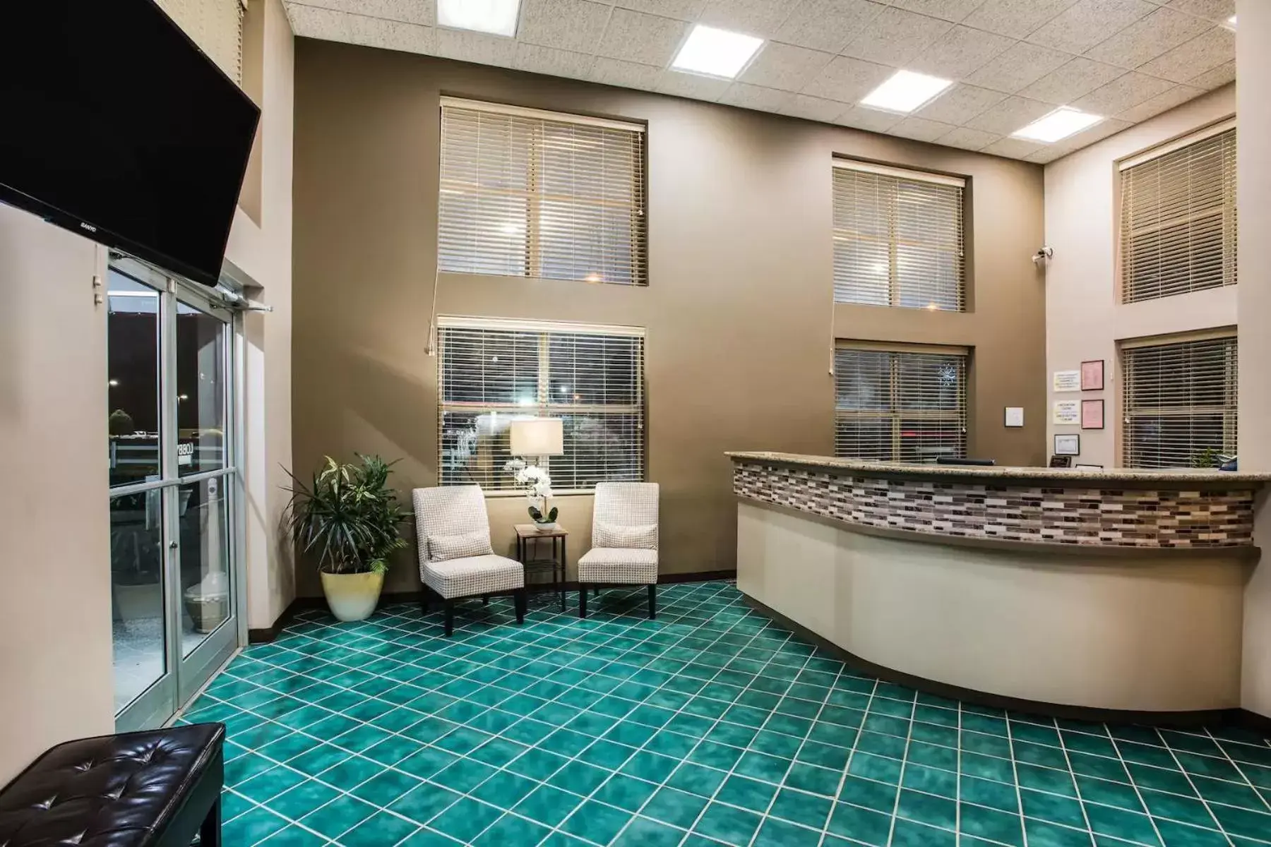 Lobby or reception in Super 8 by Wyndham Sevierville Riverside