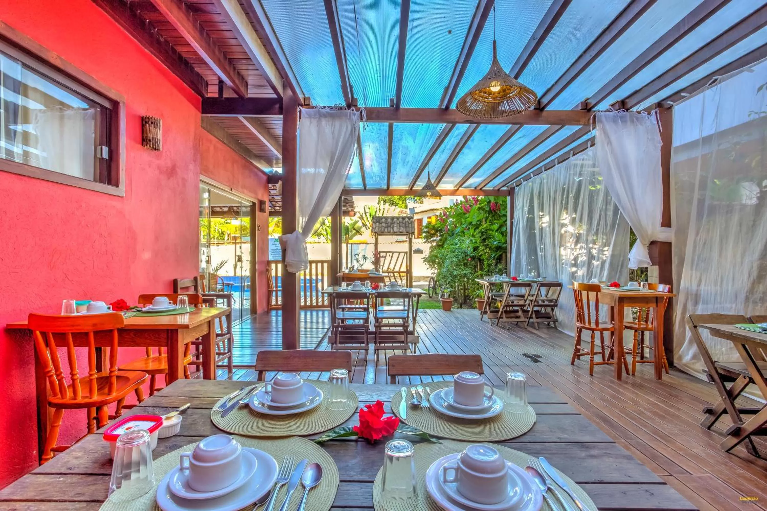 Breakfast in i9 Embaú Flats & Suites