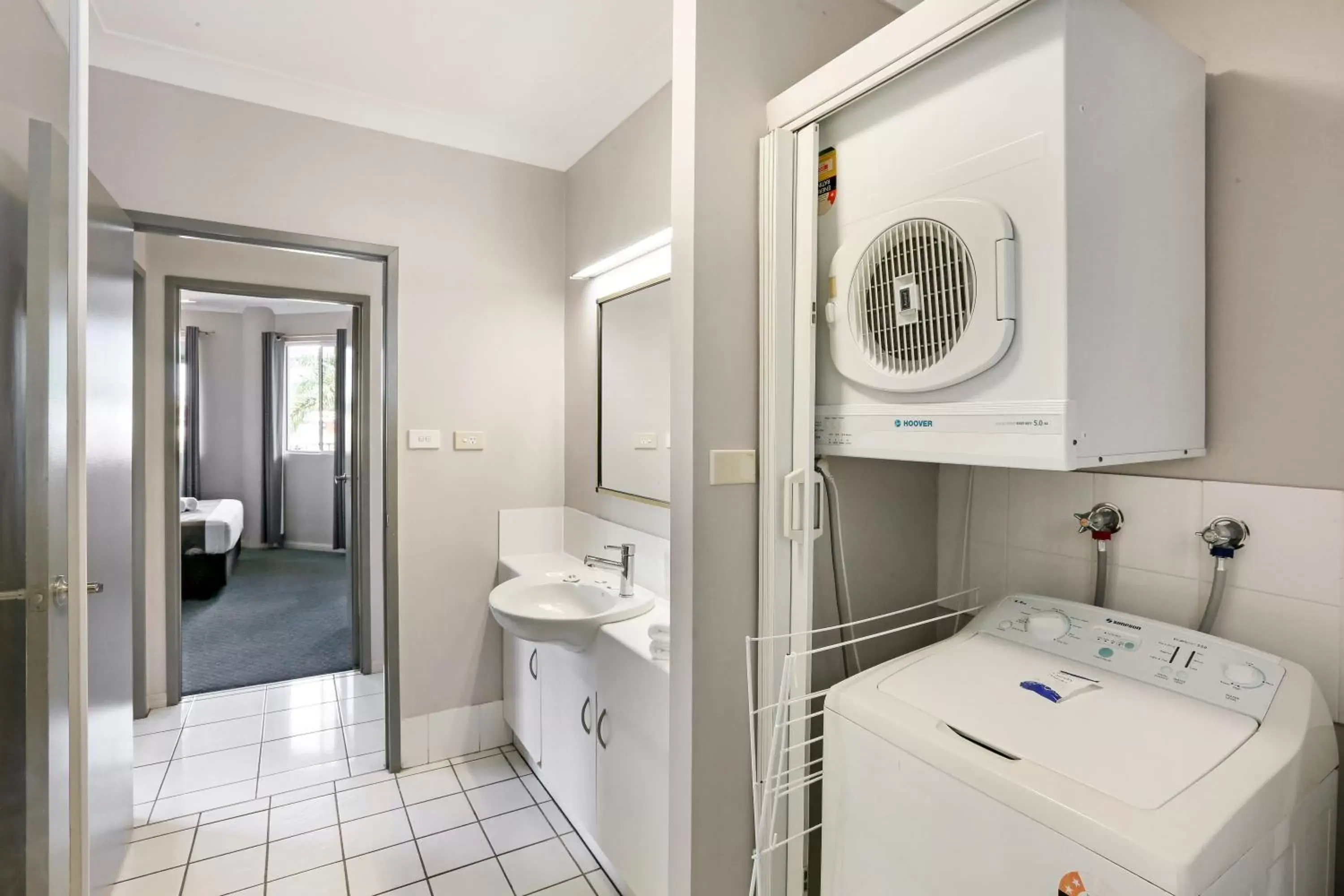 Bathroom in Citysider Cairns Holiday Apartments