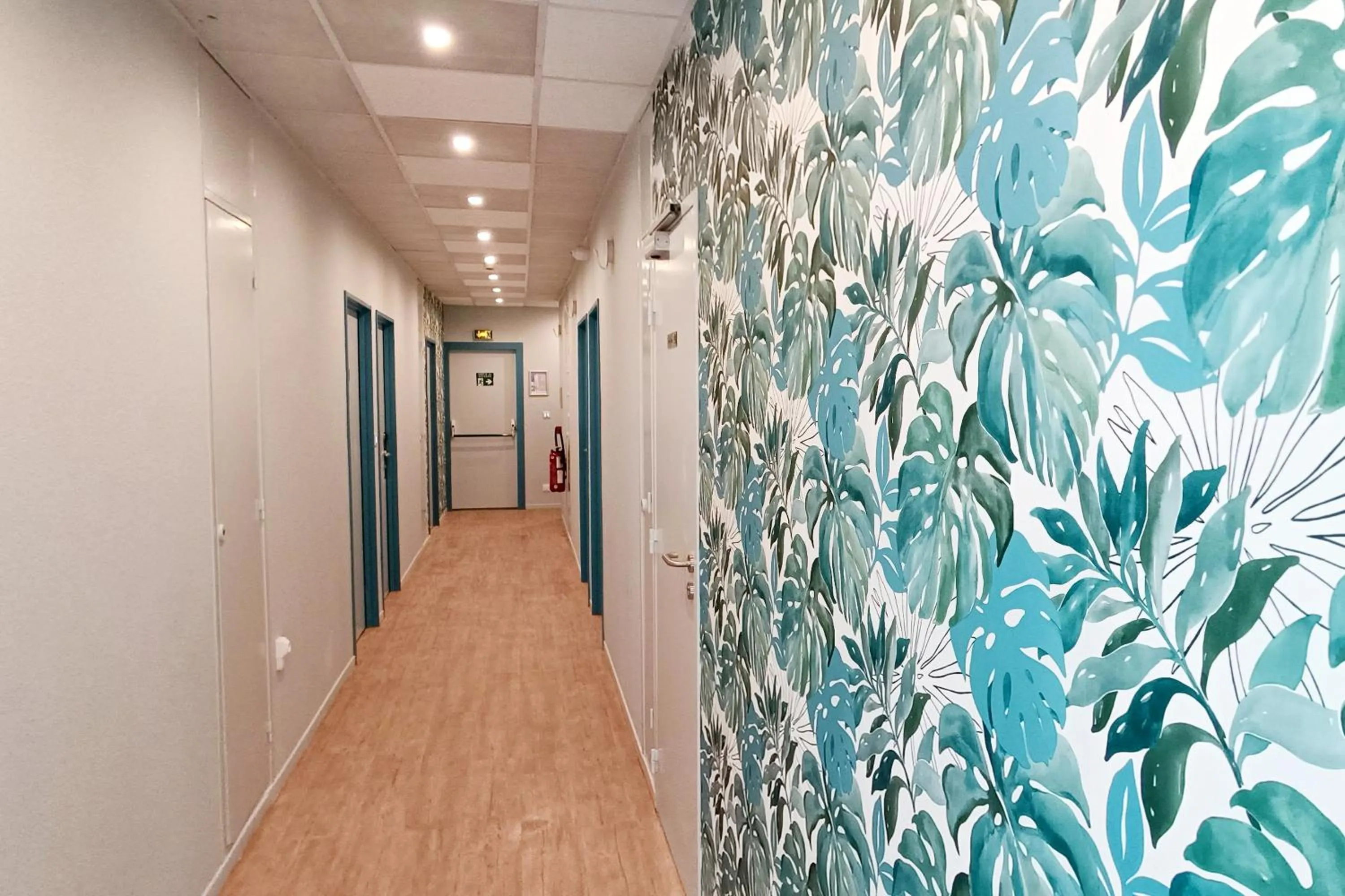 Area and facilities in The Originals Access, Hôtel les Iris, Berck-sur-Mer