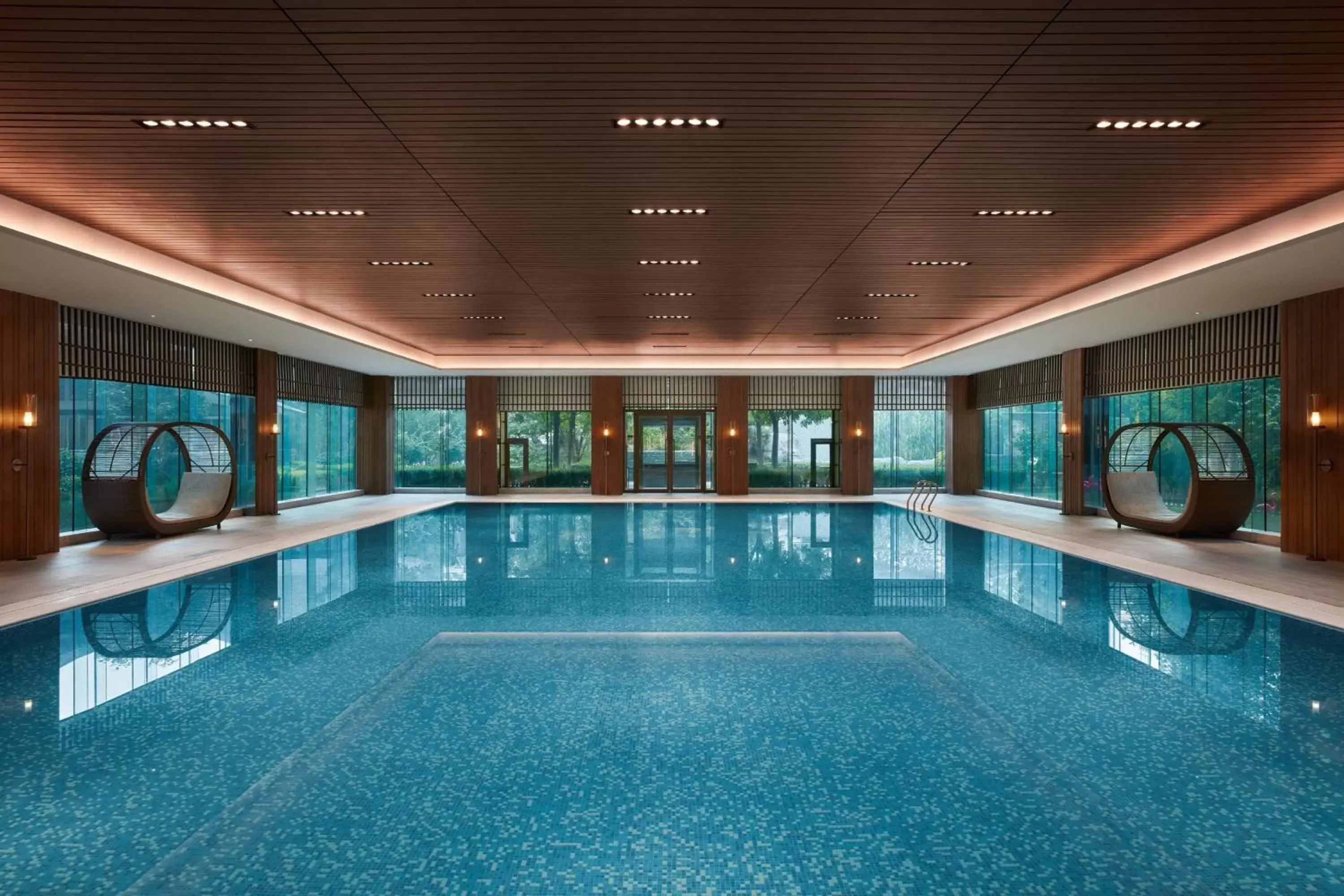 Swimming Pool in Beijing Marriott Hotel Changping