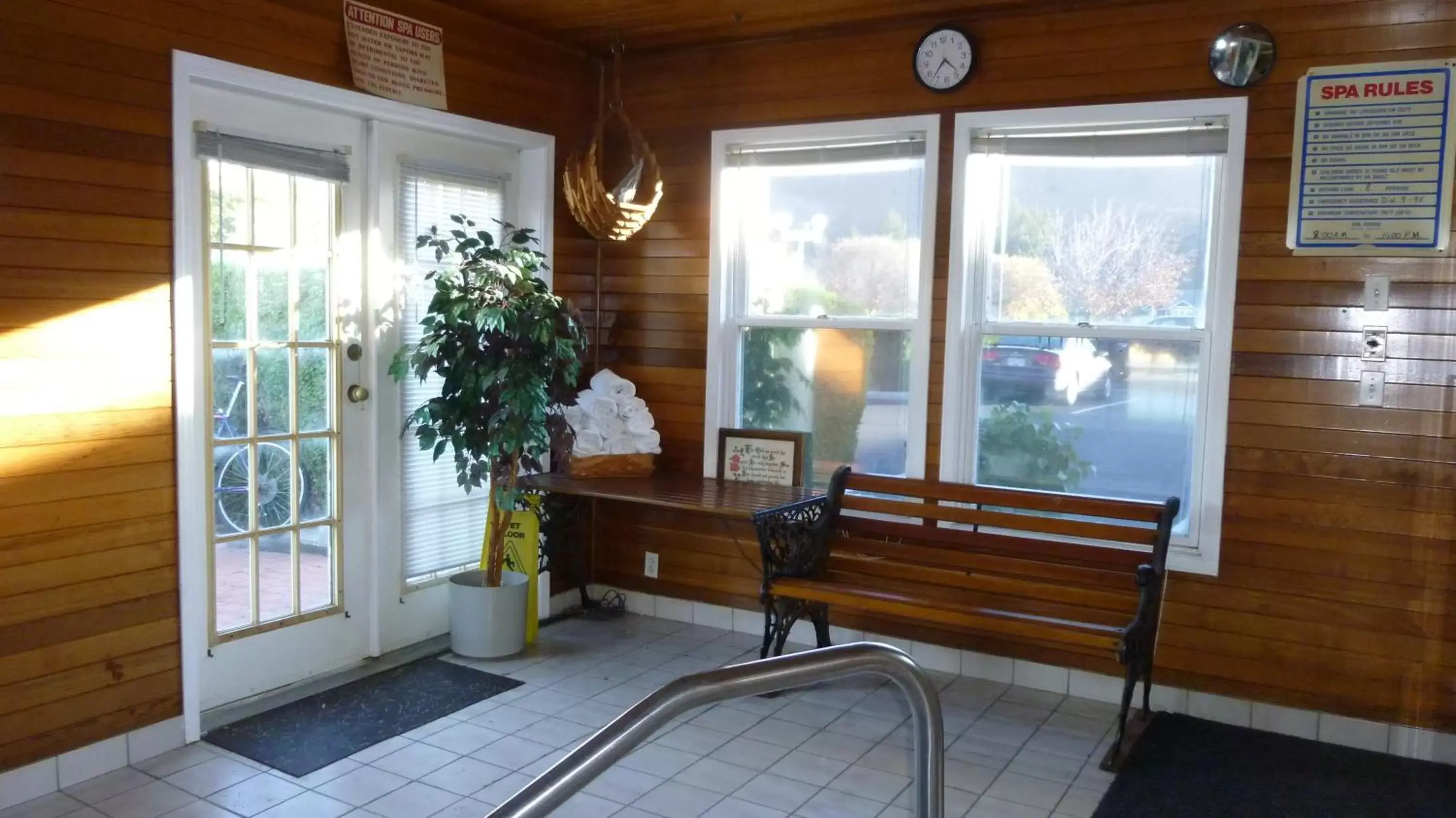 Hot Tub in The Ranchland Inn Kamloops