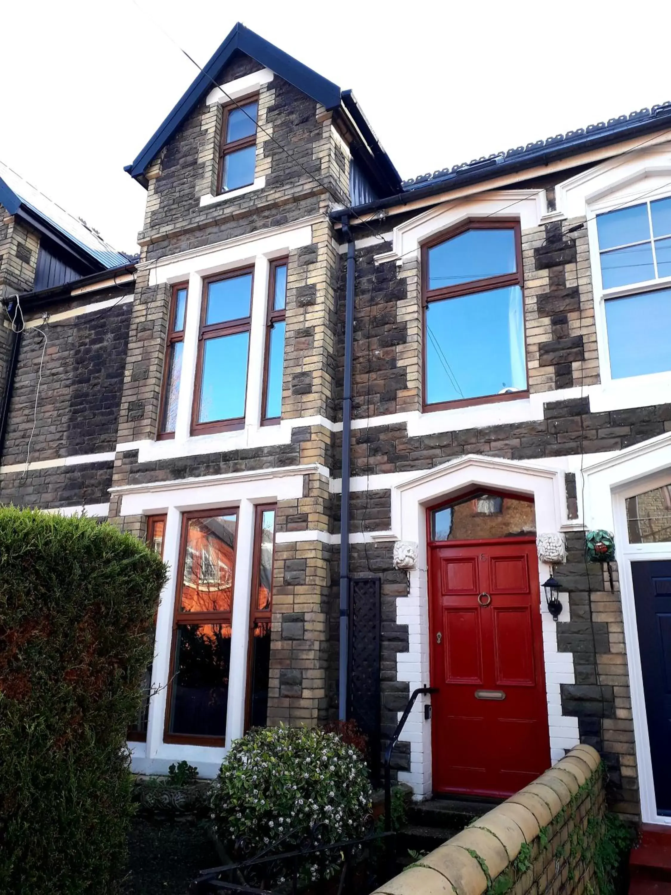 Property Building in Tŷ Selah, Rugby Ave, Neath