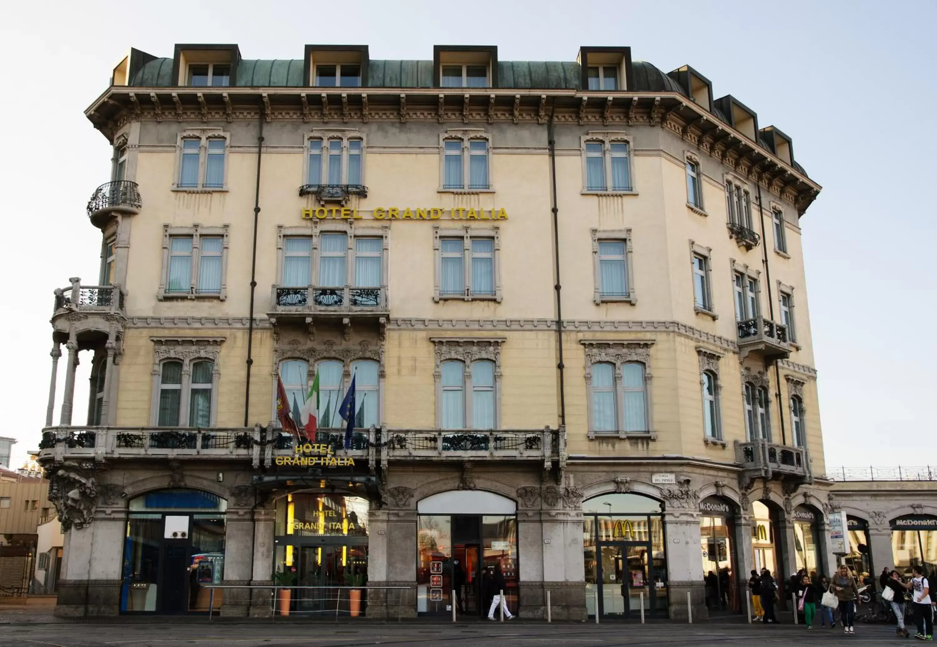 Facade/entrance, Property Building in Hotel Grand'Italia