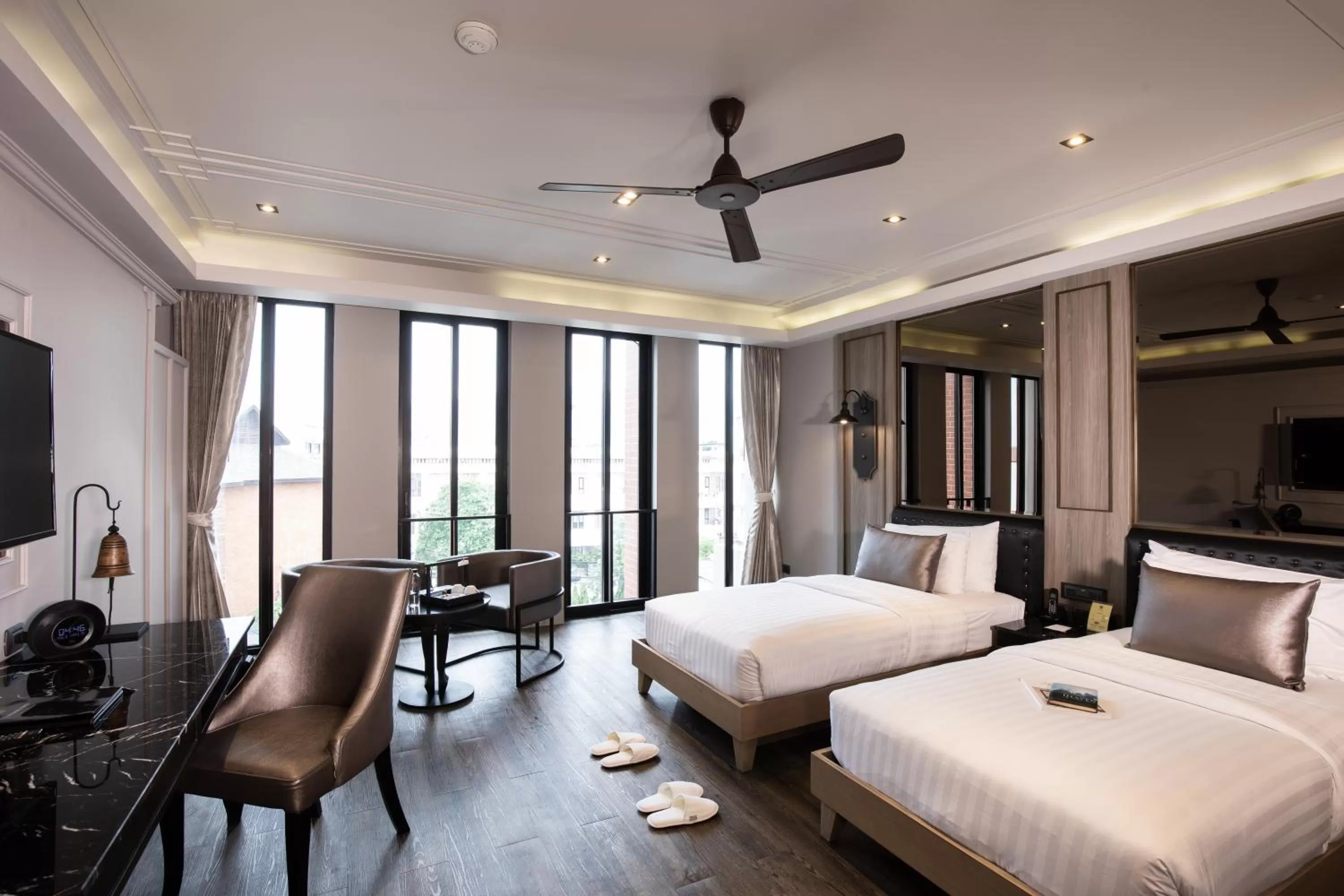 Photo of the whole room, Bed in De Chai the Deco Chiang Mai - SHA Plus