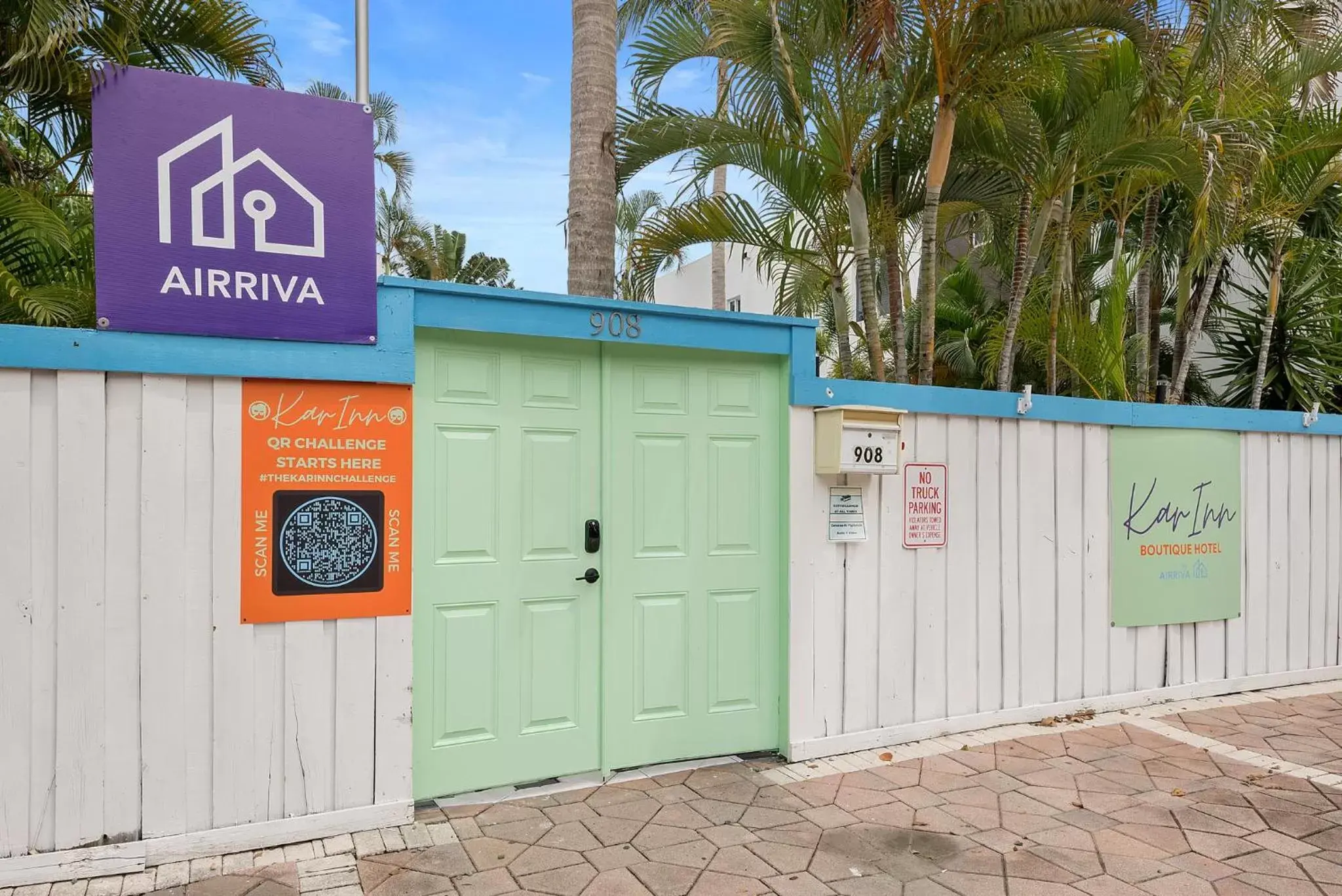 Facade/entrance, Property Logo/Sign in Las Olas Guest House