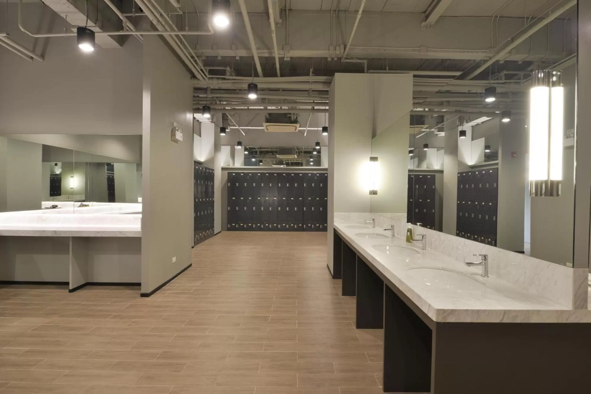 Fitness centre/facilities in Tinidee Hotel Bangkok Golf Club