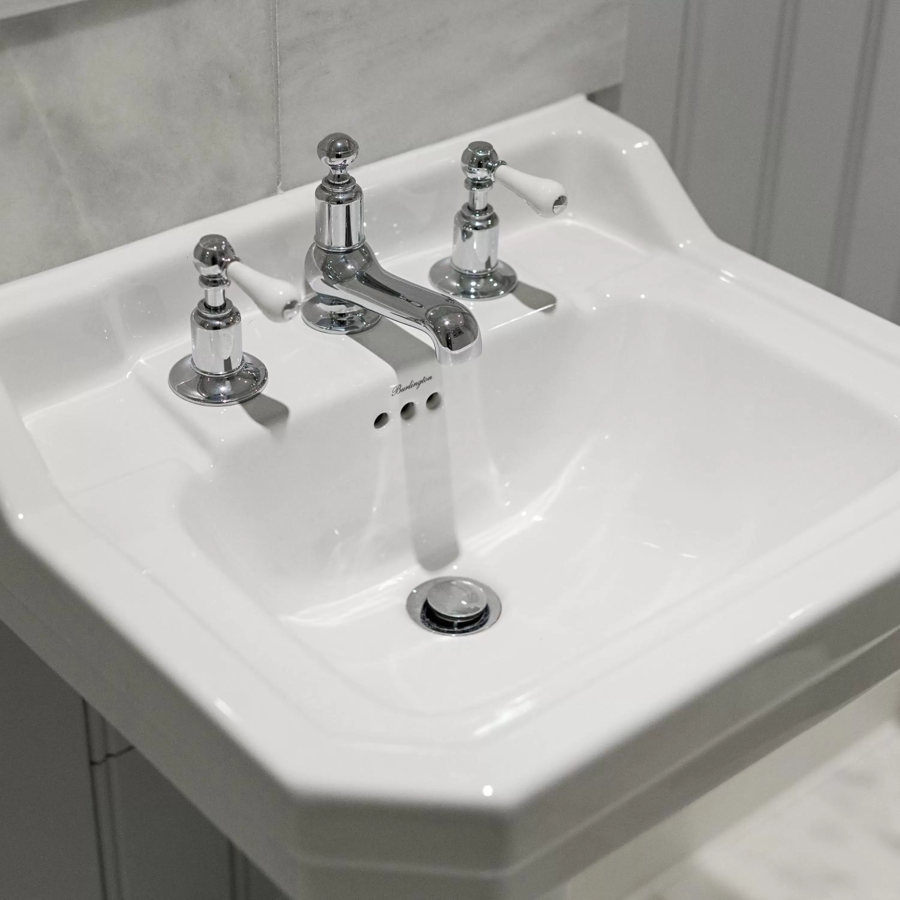 Bathroom in The Assembly House in central Norwich