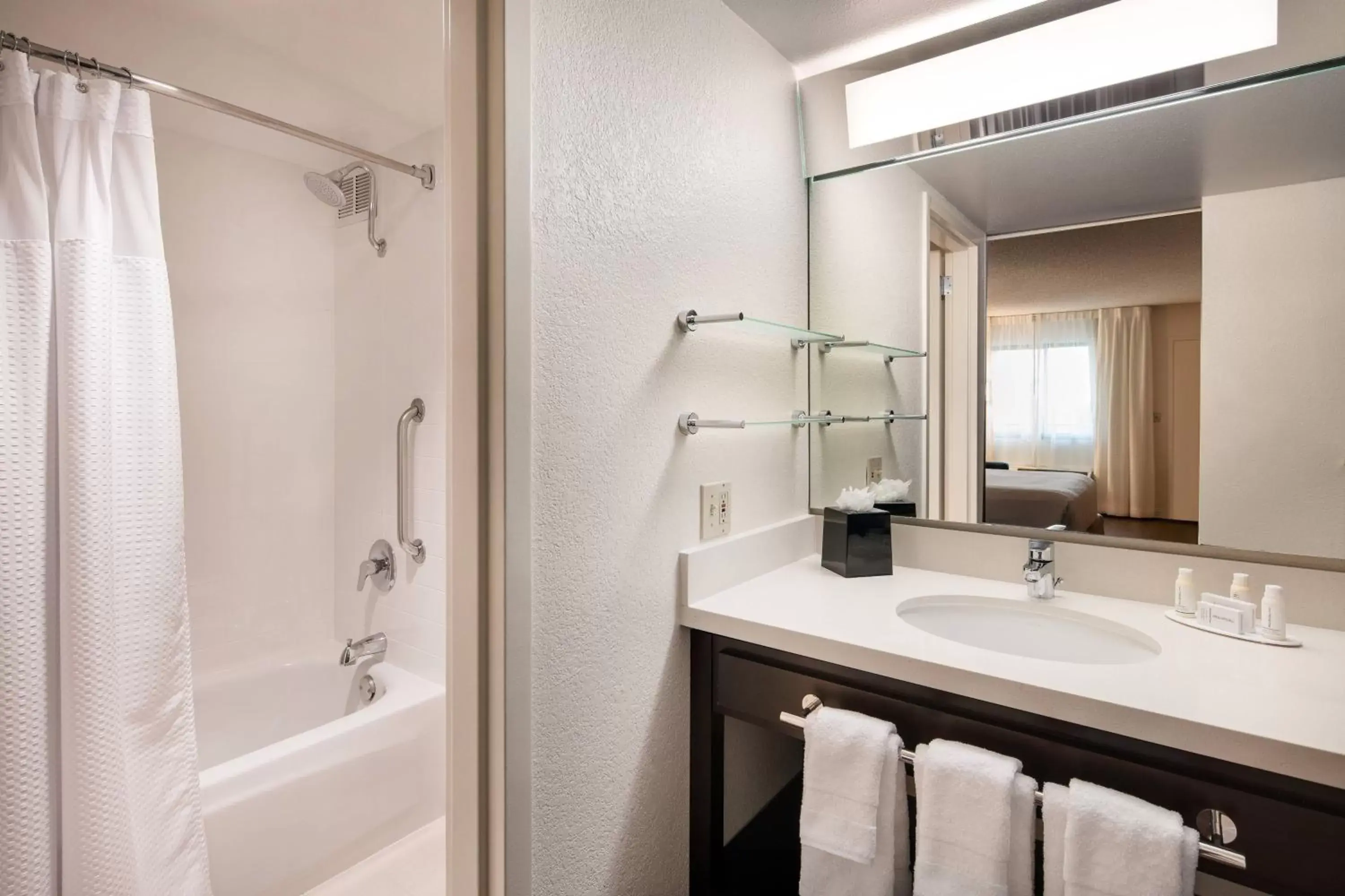 Bathroom in Fairfield by Marriott Anaheim Resort
