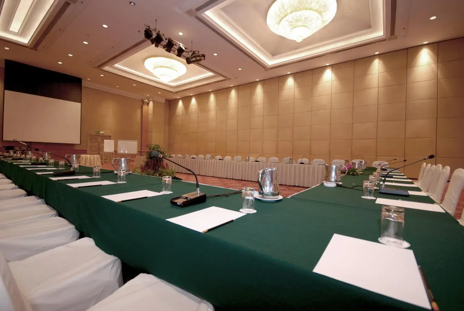 Business facilities in Berjaya Waterfront Hotel