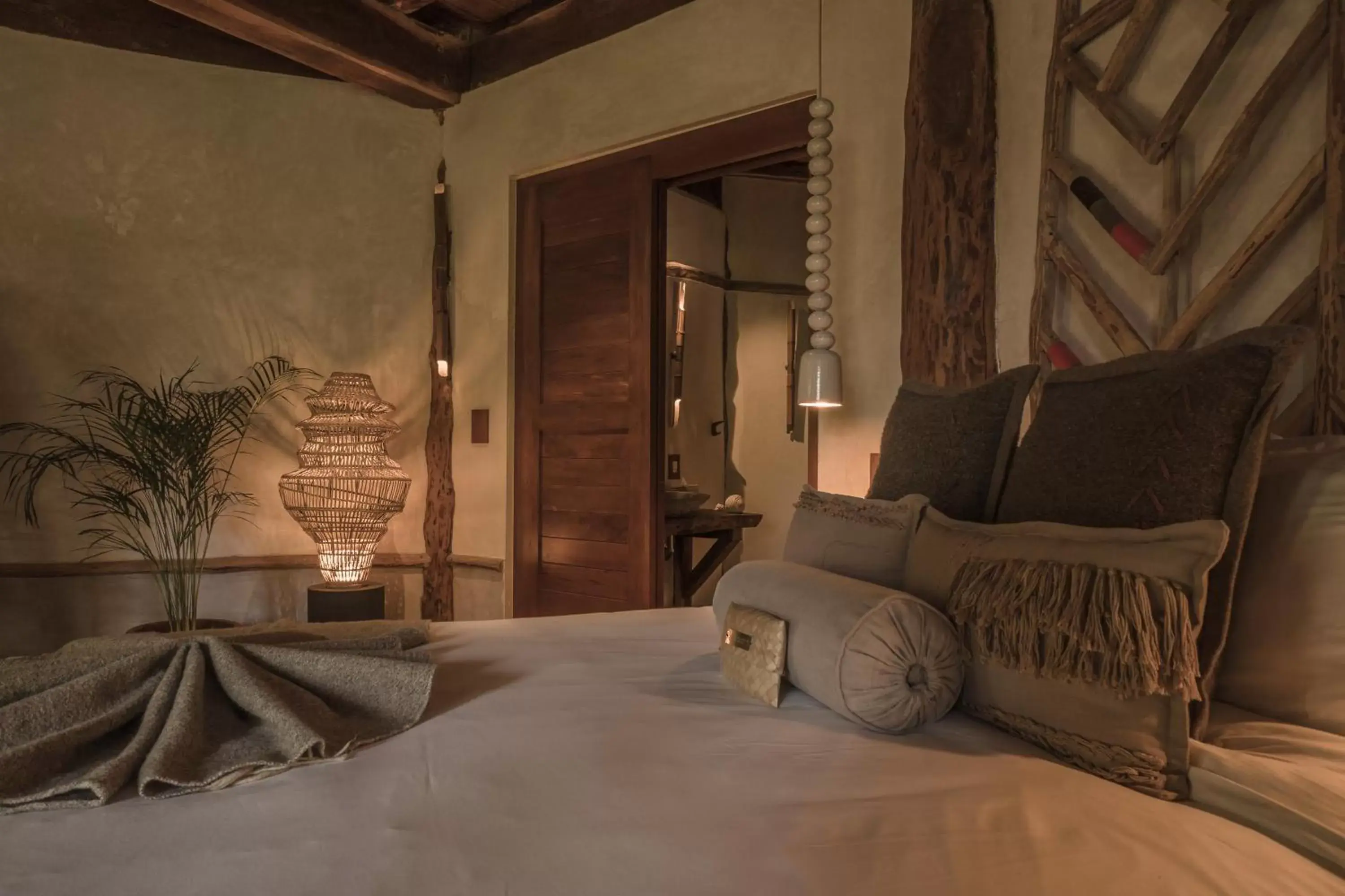 Bed in Delek Tulum