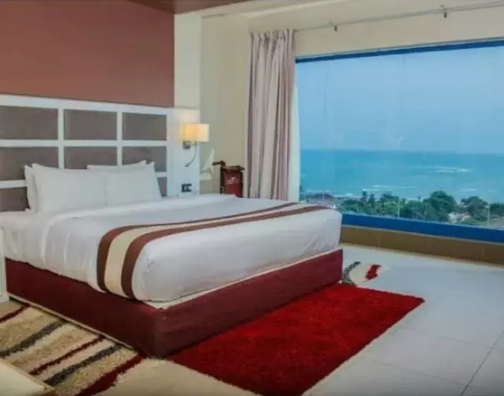 Bed in Best Western Plus Serene Atlantic Hotel Bed in Best Western Plus Serene Atlantic Hotel