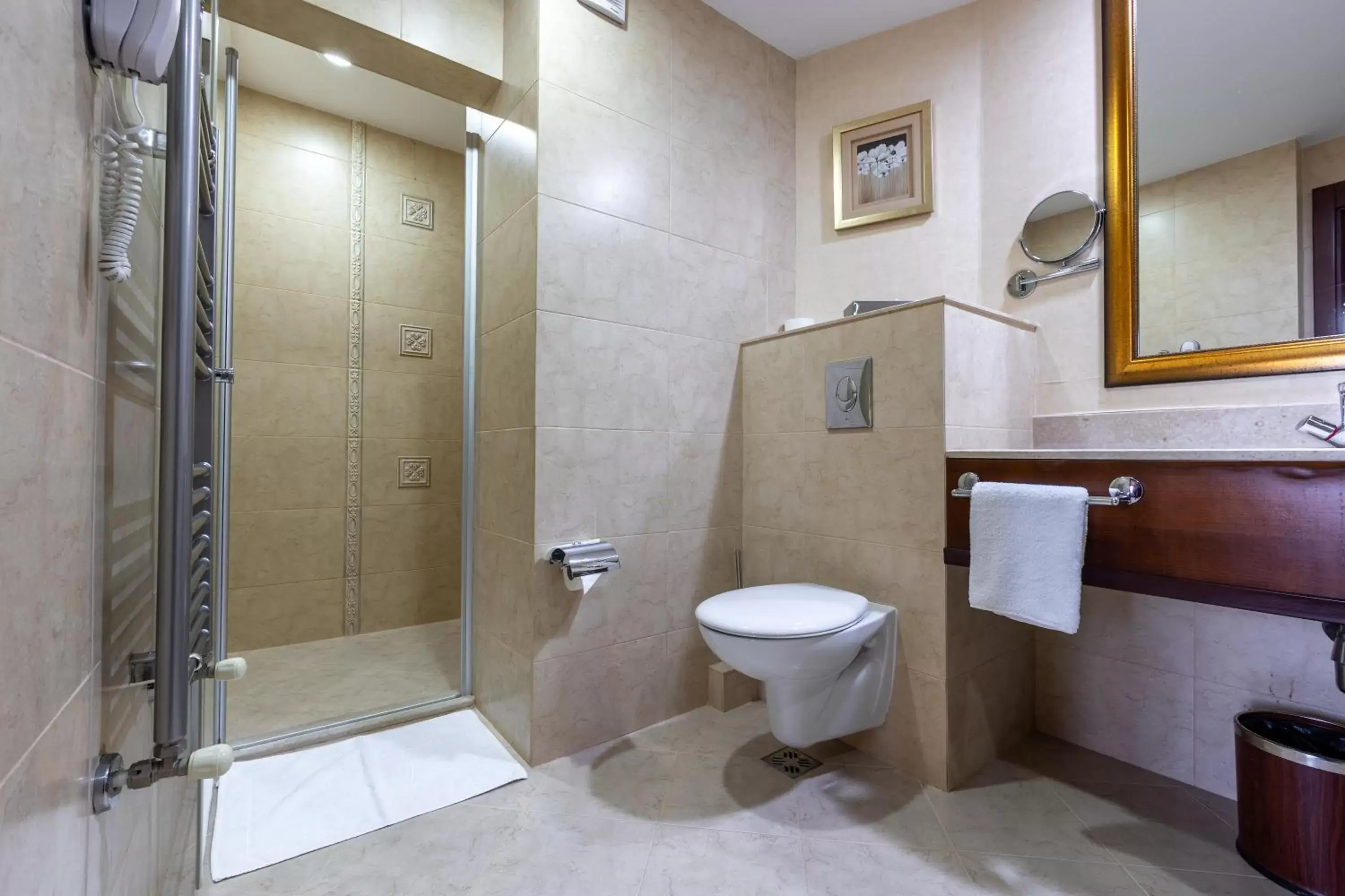 Bathroom in Primoretz Grand Hotel & Spa