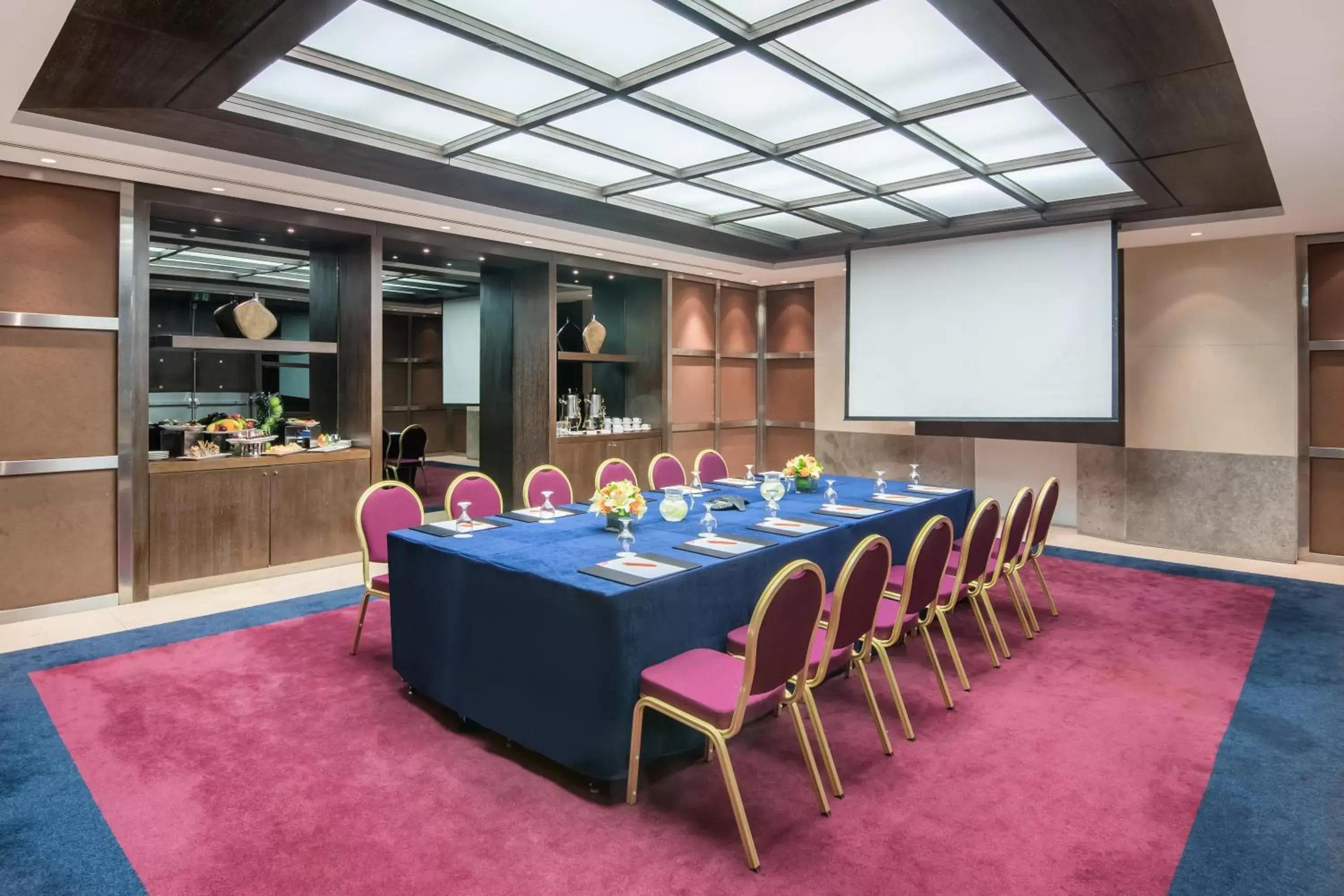 Meeting/conference room in Crowne Plaza Amman, an IHG Hotel