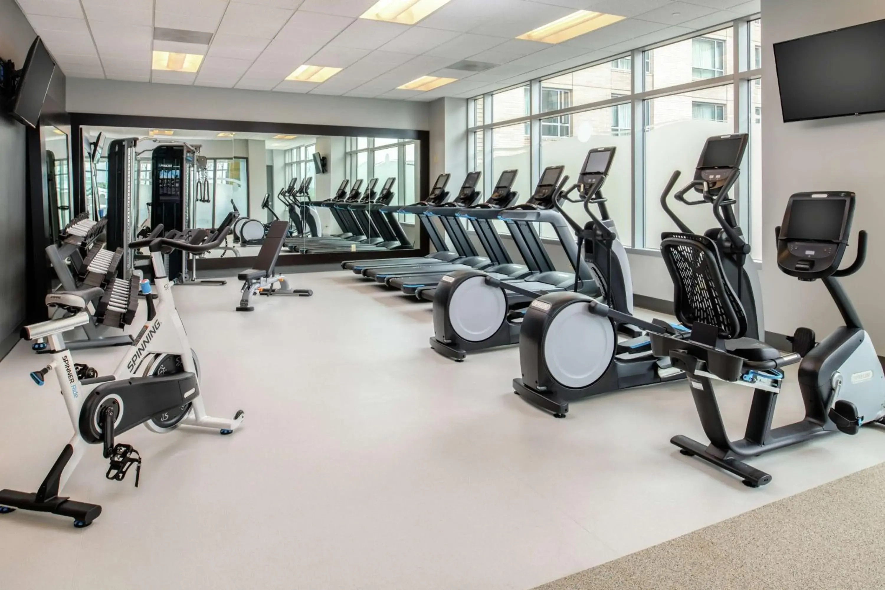 Fitness centre/facilities, Fitness Center/Facilities in Hilton Vancouver Washington