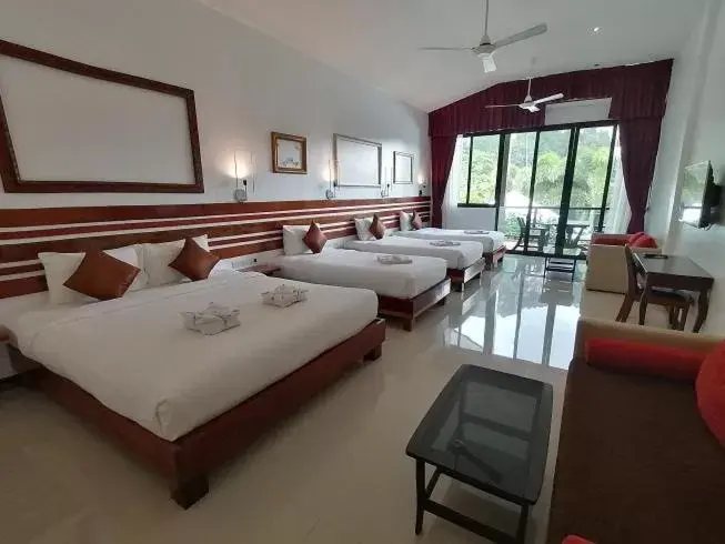 Photo of the whole room in Green View Village Resort - SHA Plus