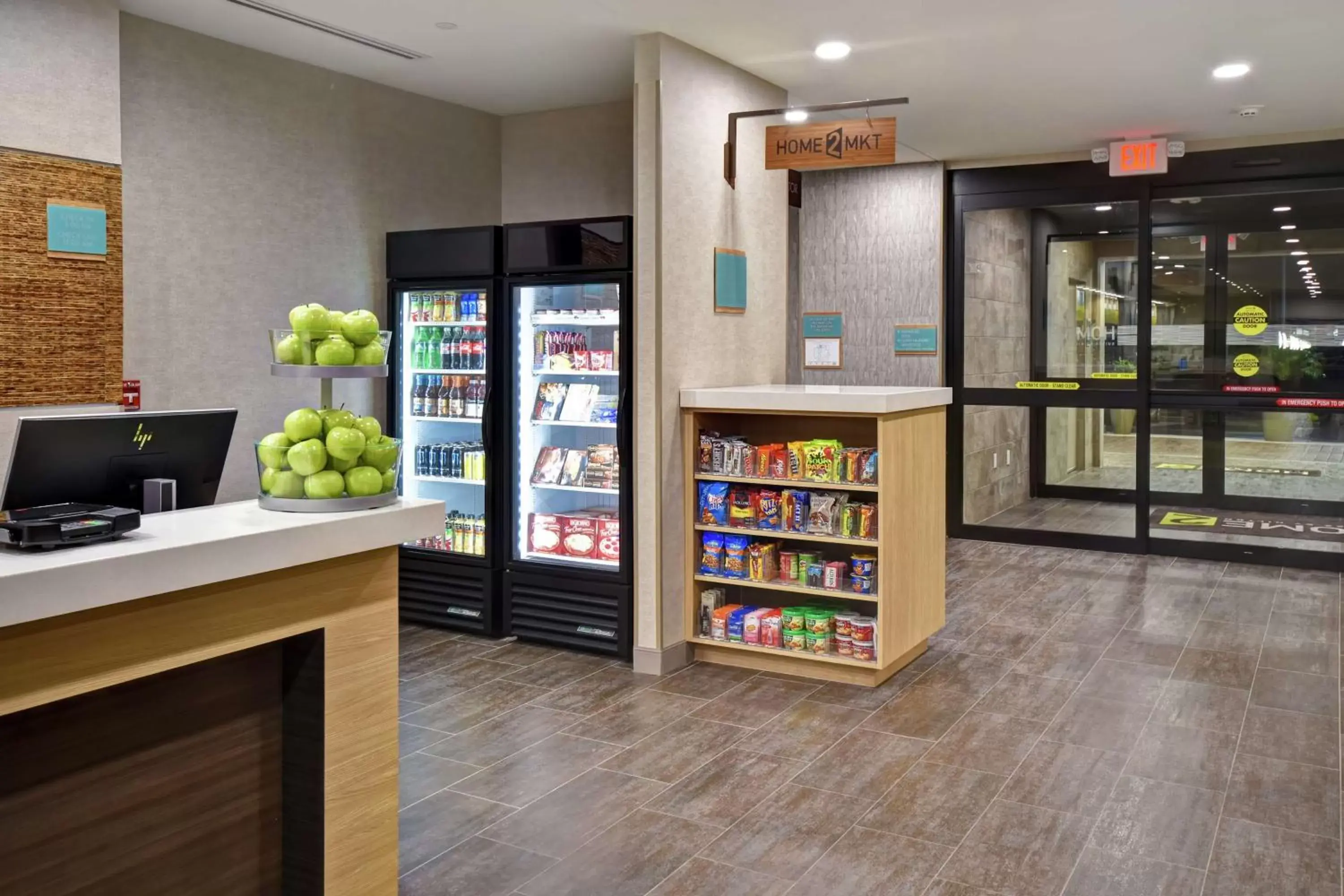 Restaurant/places to eat, Supermarket/Shops in Home2 Suites By Hilton Frankfort