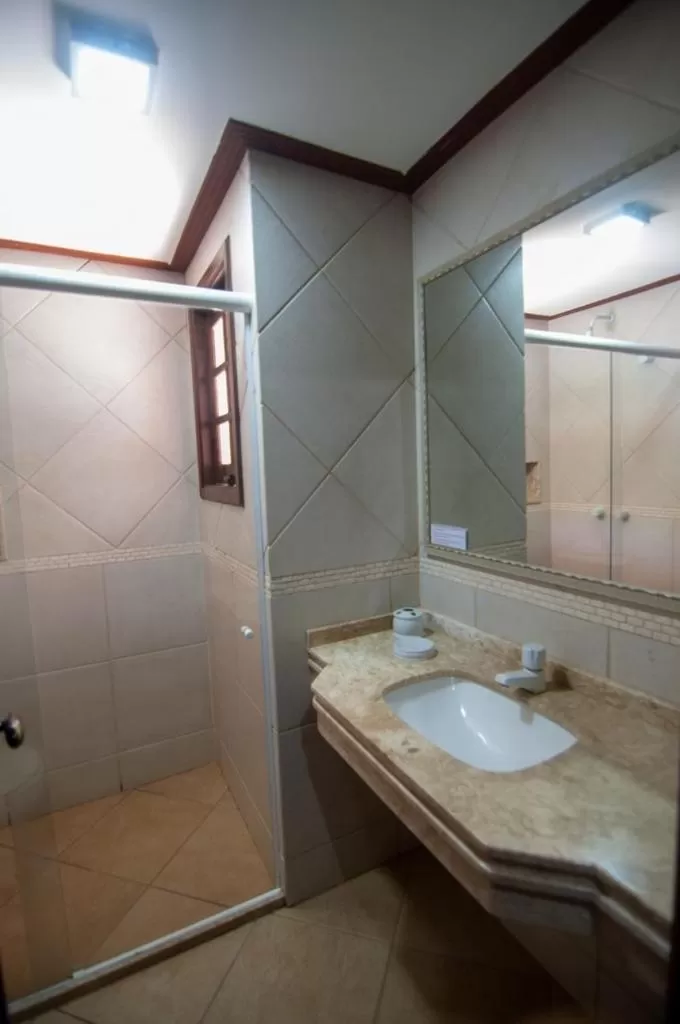 Bathroom in Riviera Búzios Hotel