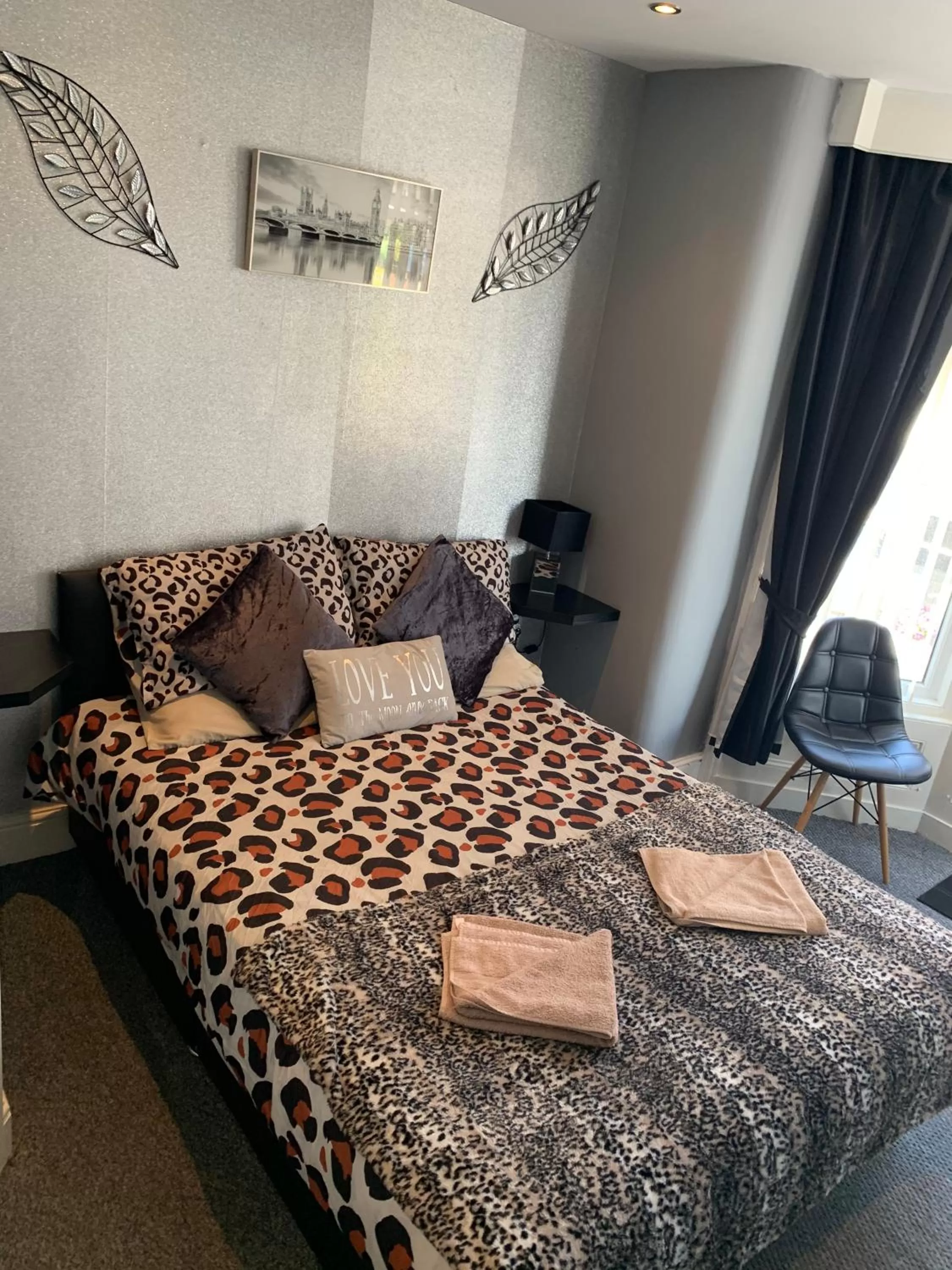 Superior Double Room in Westbourne House