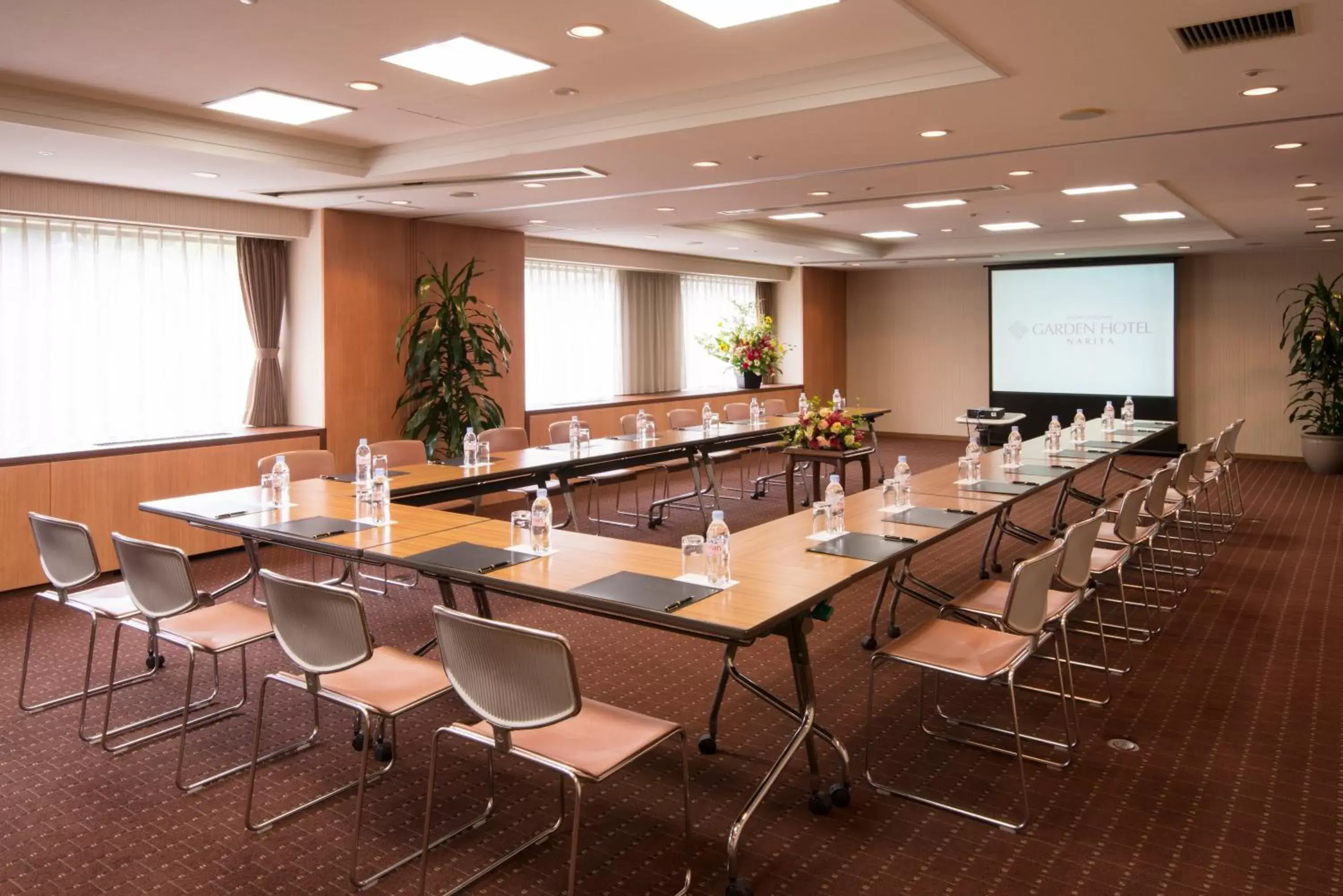 Meeting/conference room in International Garden Hotel Narita