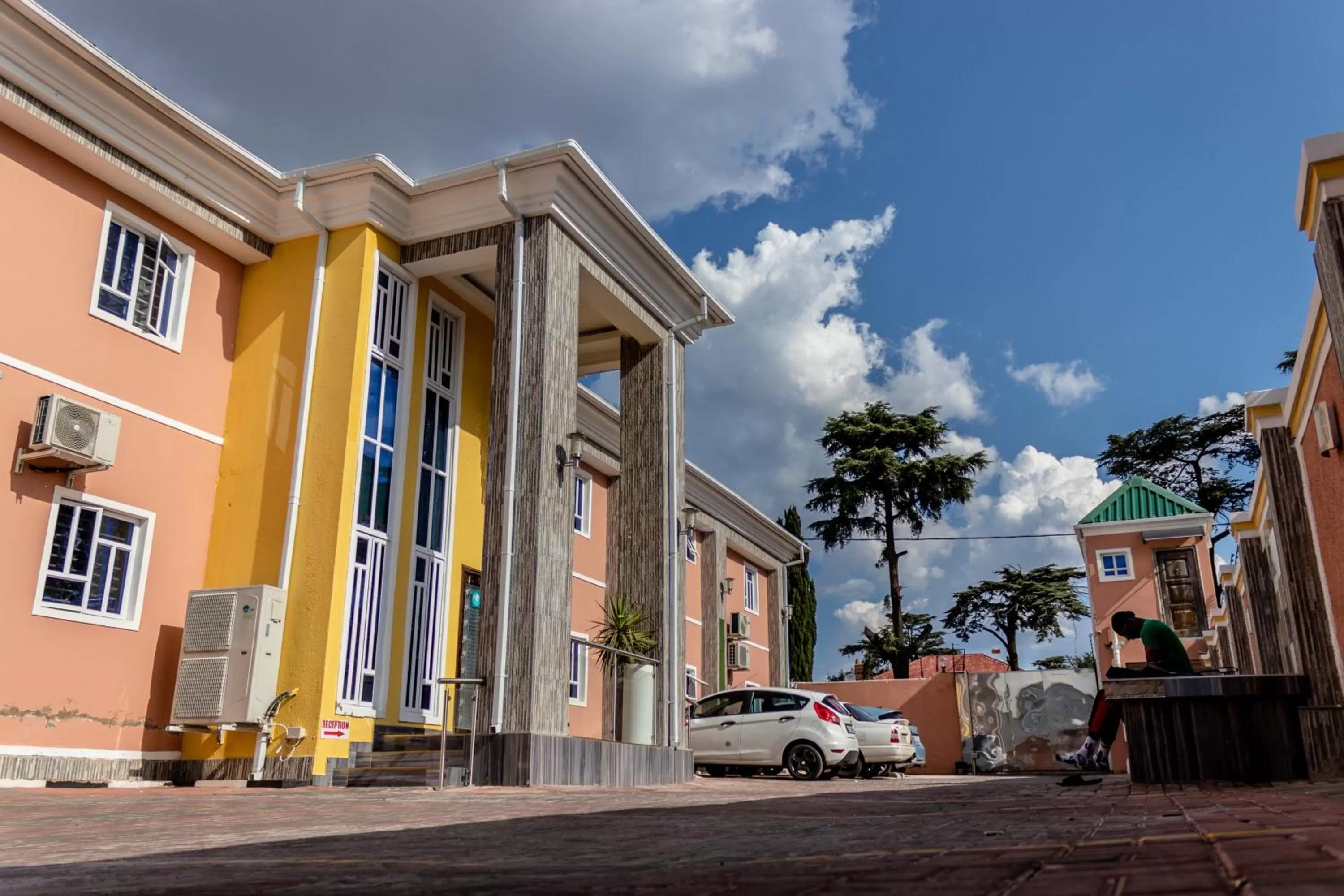 Property building in Gold Crown International Hotel Johannesburg