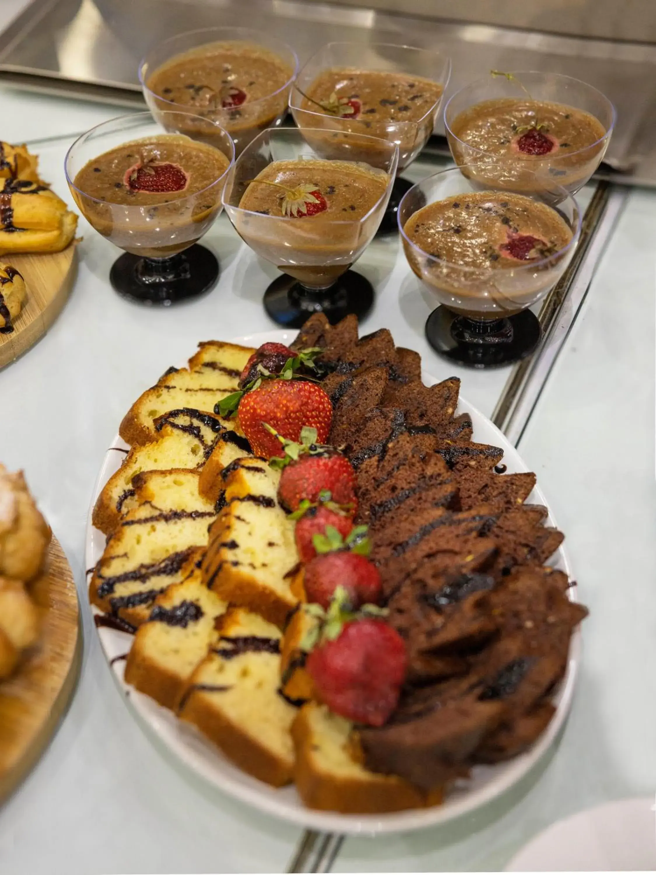 Buffet breakfast, Food in Hotel Grand Palace