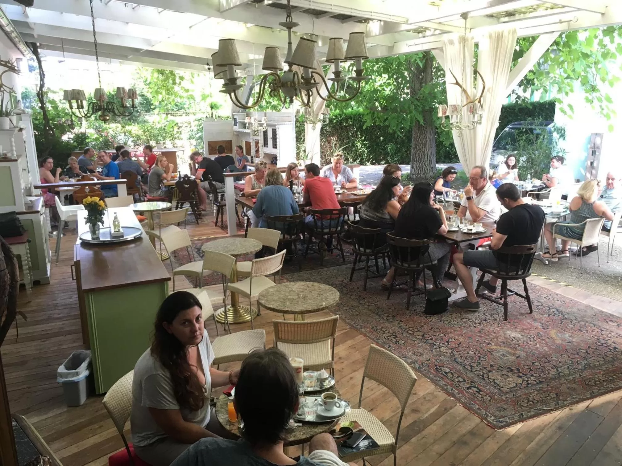 Property building in Corso, Zimmer & Cafe, Hotel Garni